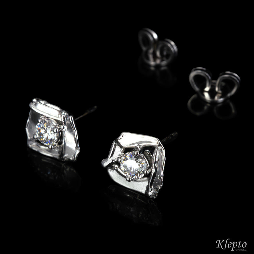 Orecchini in oro bianco Pepita con Diamanti