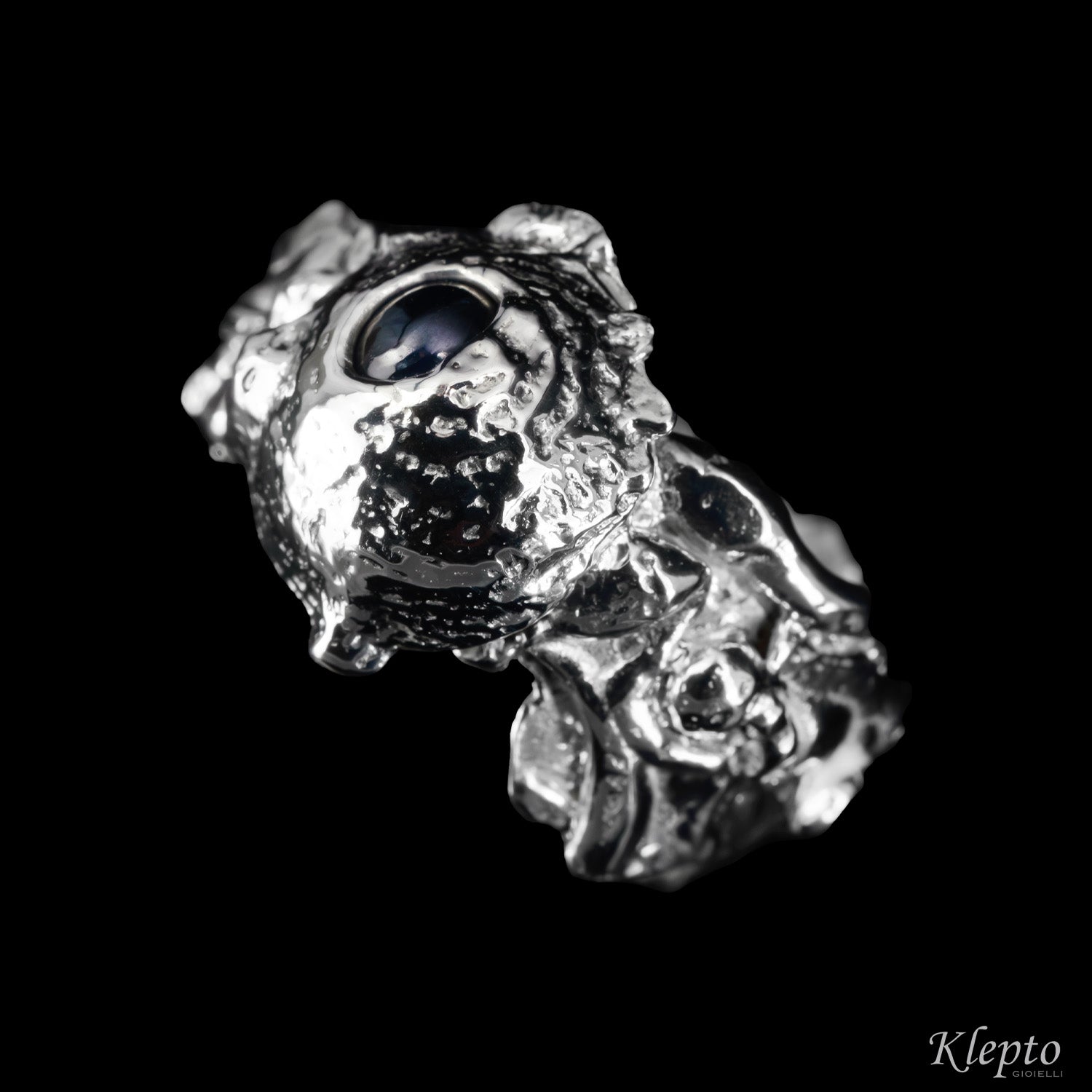 Anello in Argento Silnova con Zaffiro blu