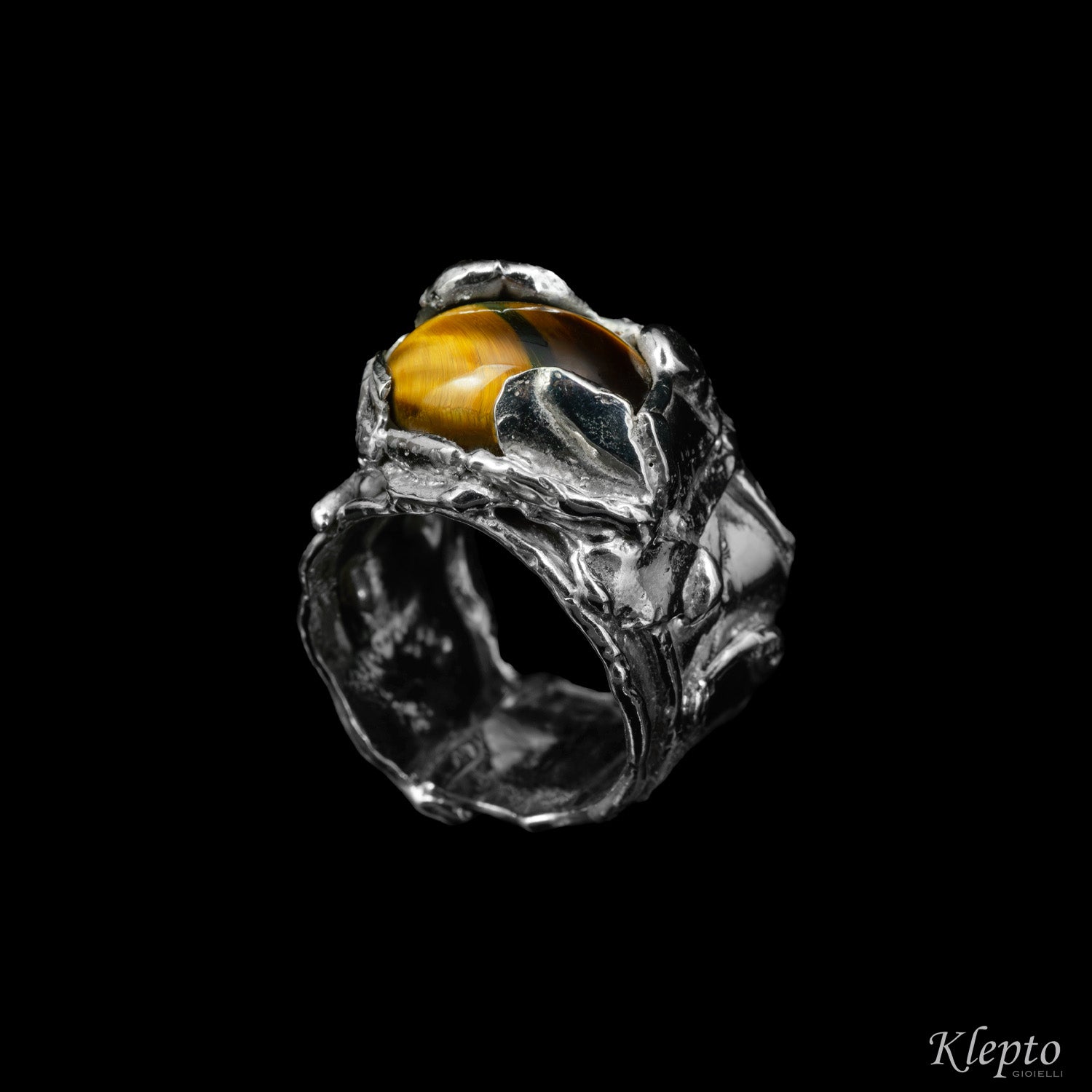 Anello in Argento Silnova® con Occhio di Tigre