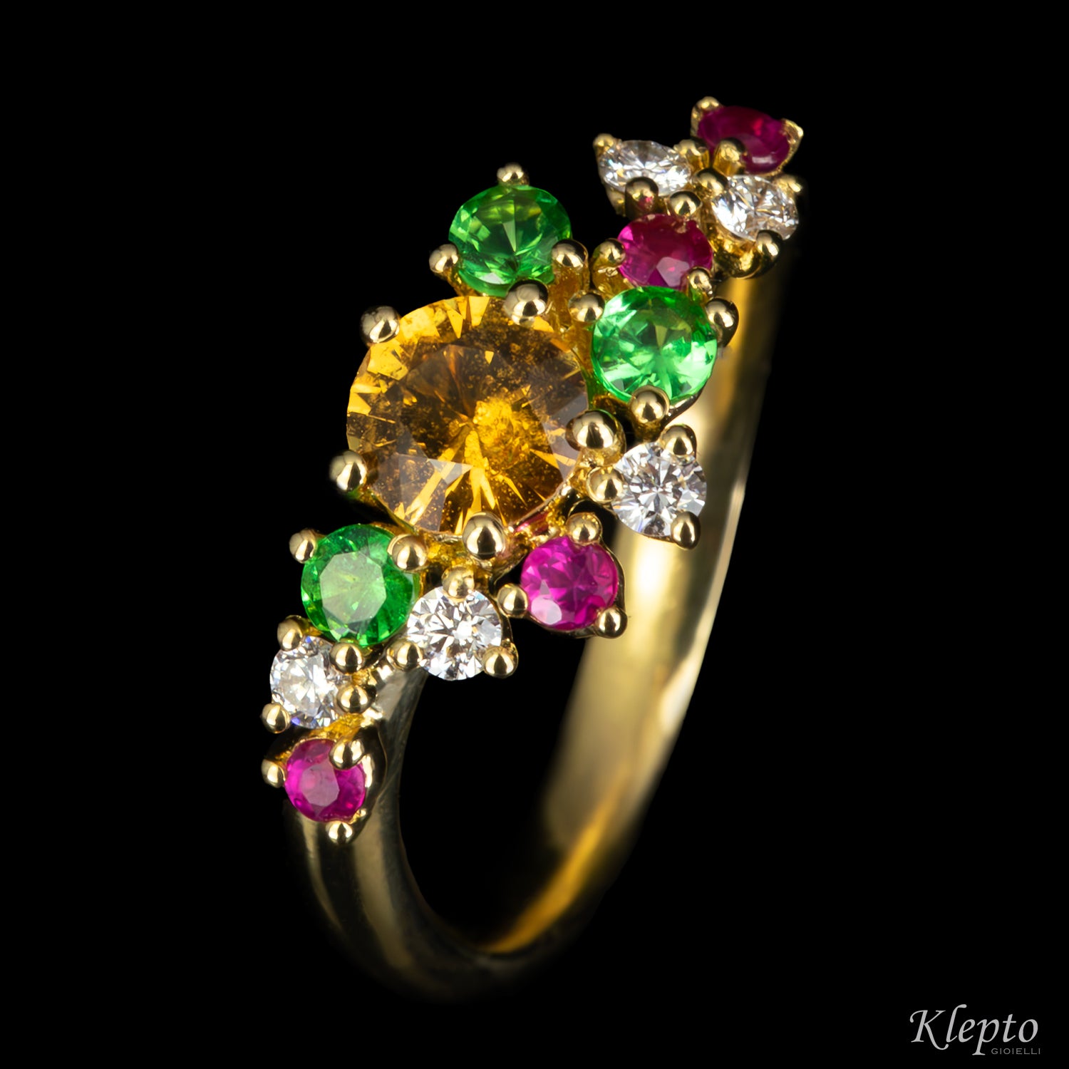 Anello classico by Klepto in oro giallo con Zaffiro giallo, Rubini, Tzavoriti e Diamanti