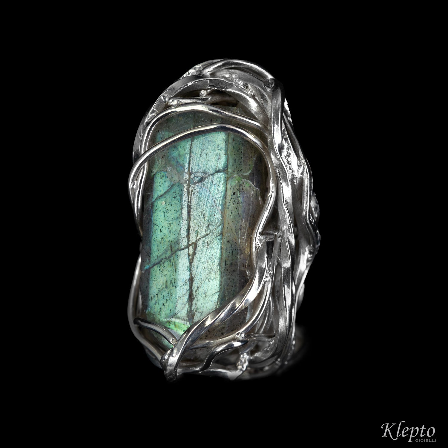 Anello in Argento Silnova® a filo intrecciato con Labradorite