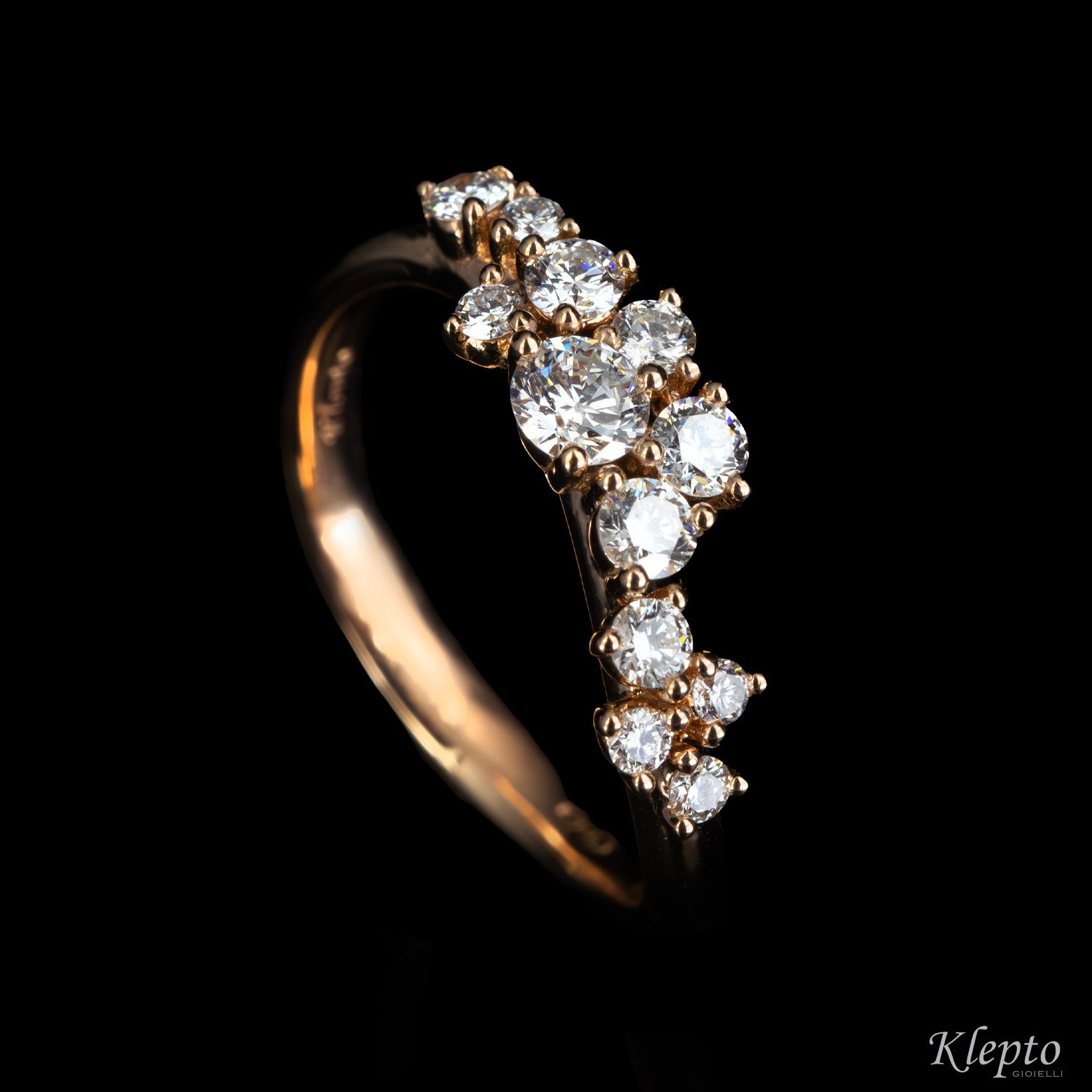 Anello classico by Klepto in oro con Diamanti