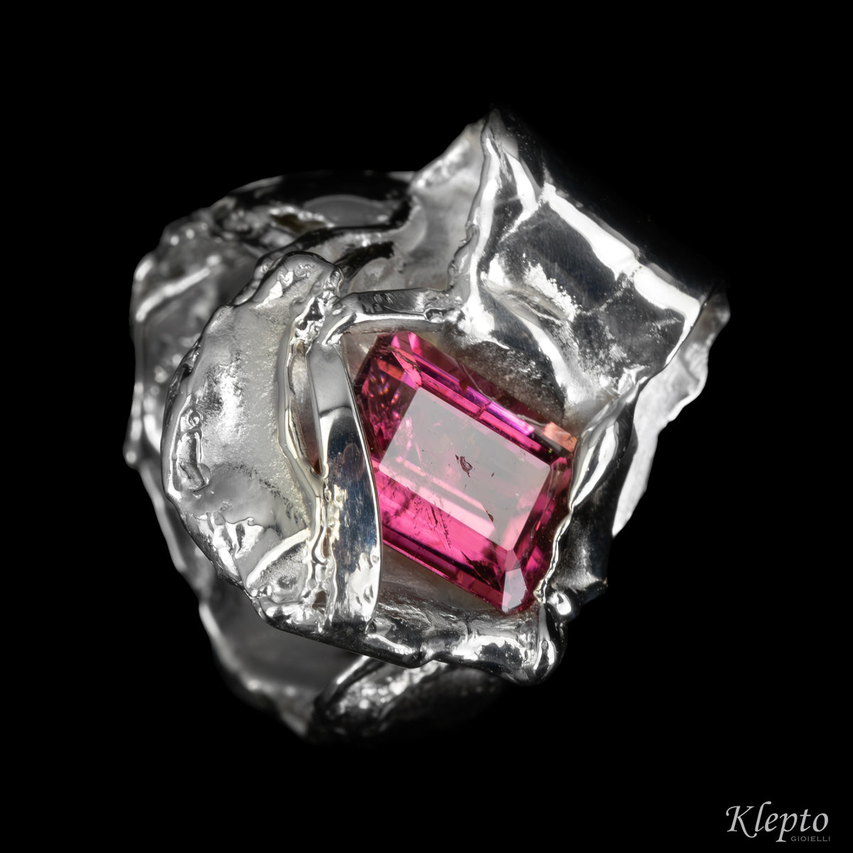 Anello in Argento Silnova® con Tormalina rosa