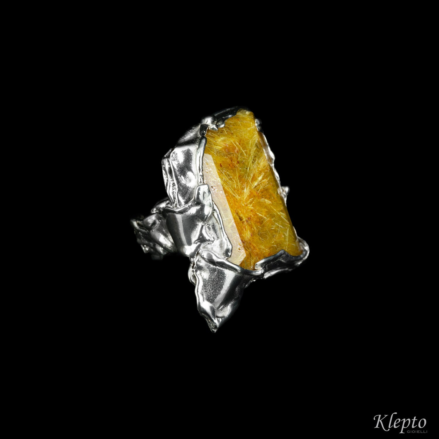 Anello in Argento Silnova® con Quarzo rutilato