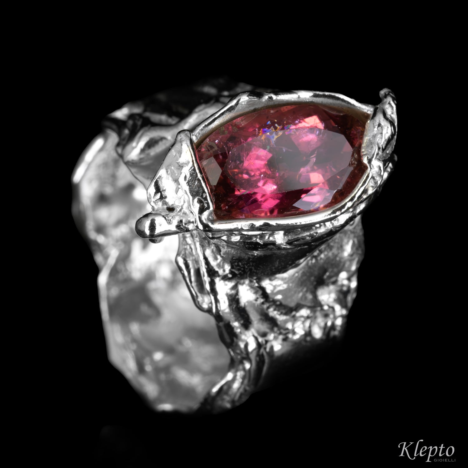 Anello in Argento Silnova® con Tormalina rosa
