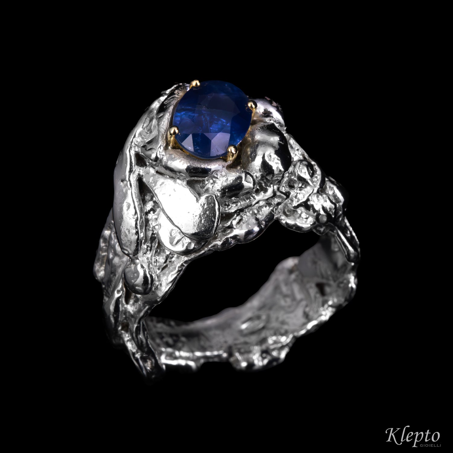 Anello in Argento Silnova con Zaffiro blu