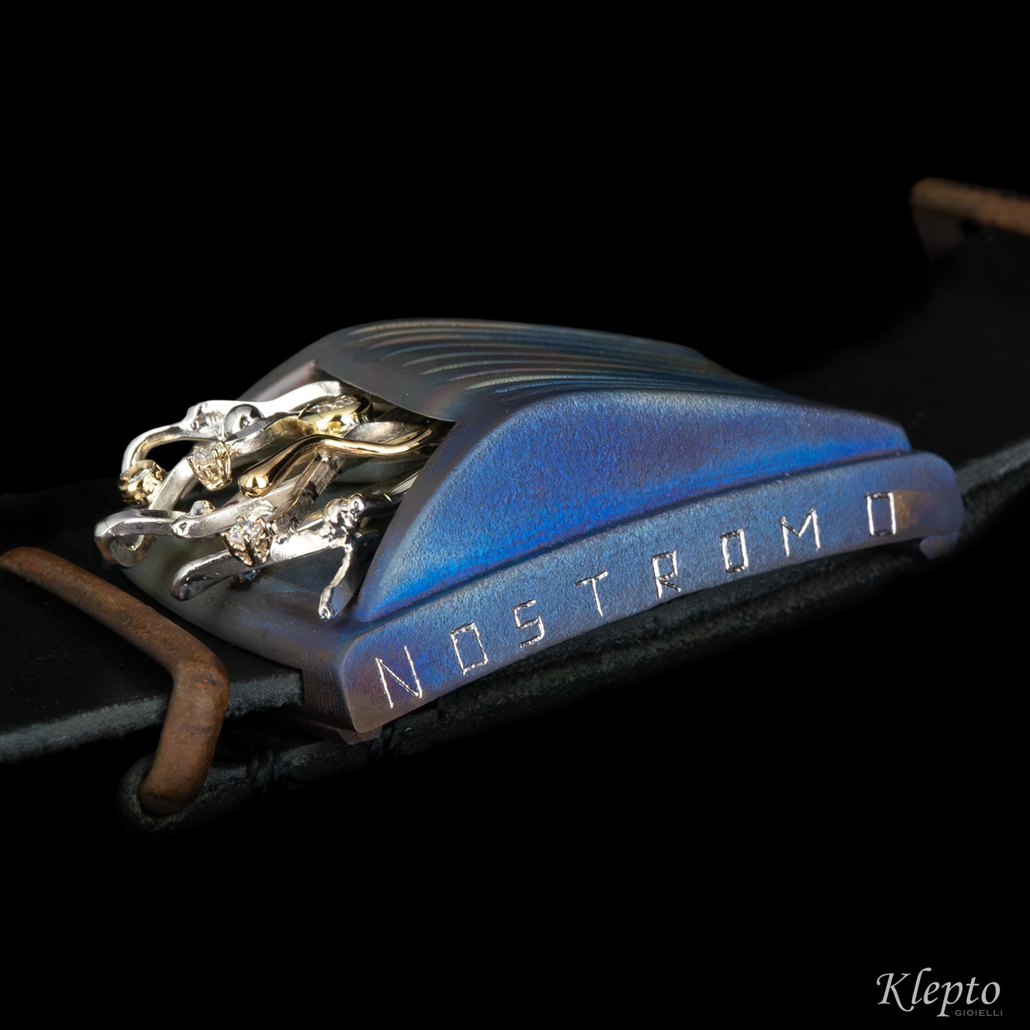 Bracciale in Titanio "Nostromo" con Diamanti, dettagli in oro giallo e Argento Silnova®
