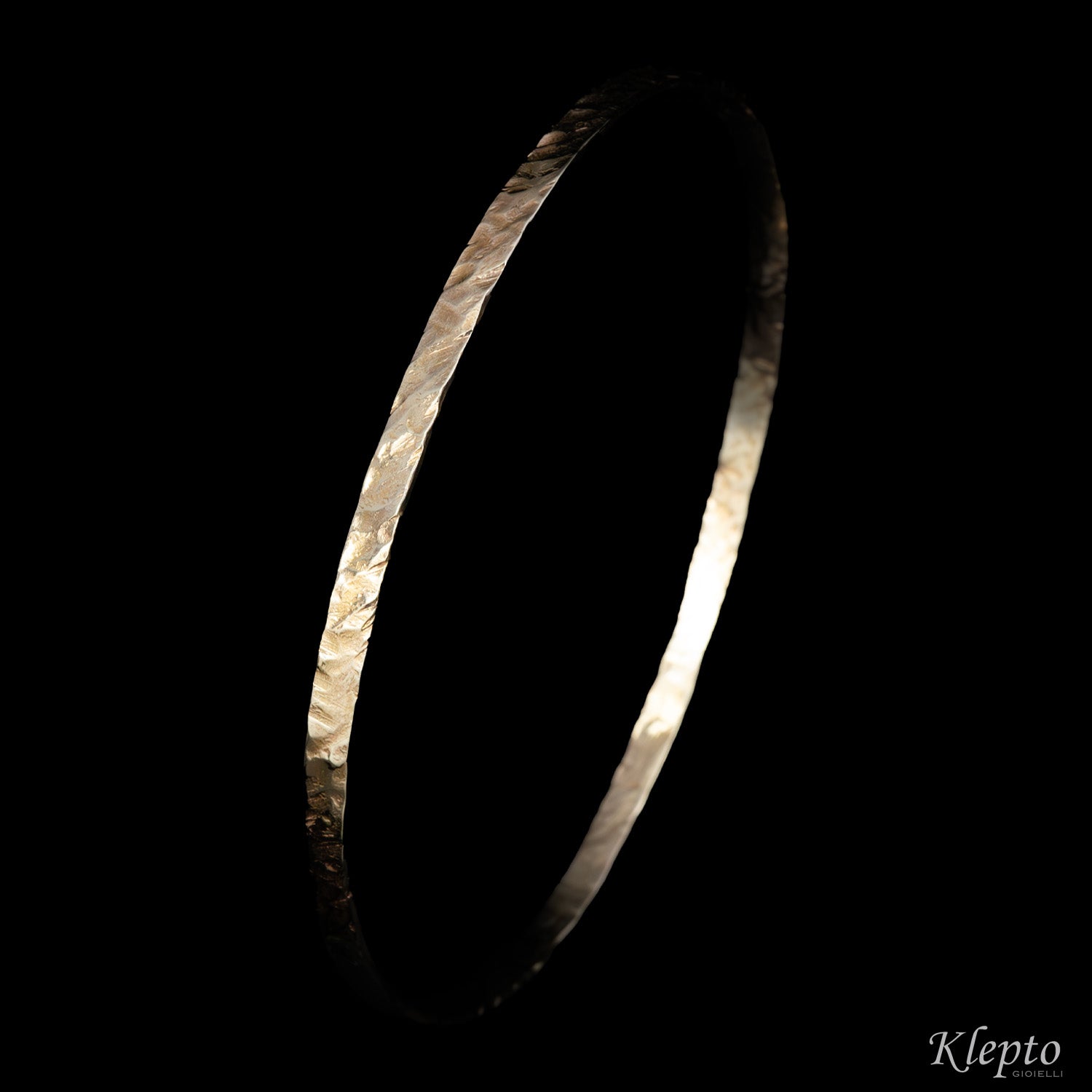 Bracciale in oro bianco naturale rigido