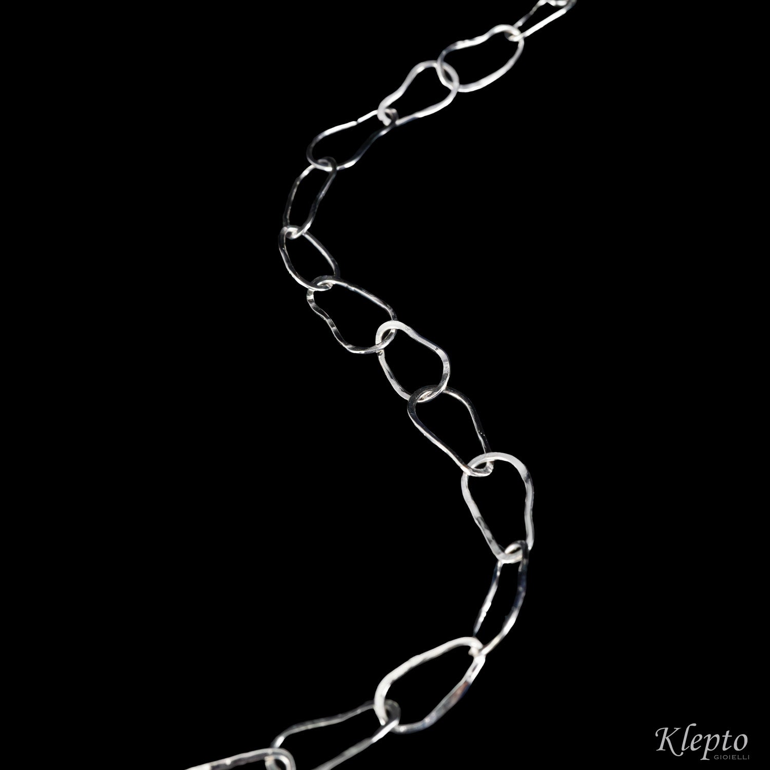 Bracciale in oro bianco ad anelli ovali