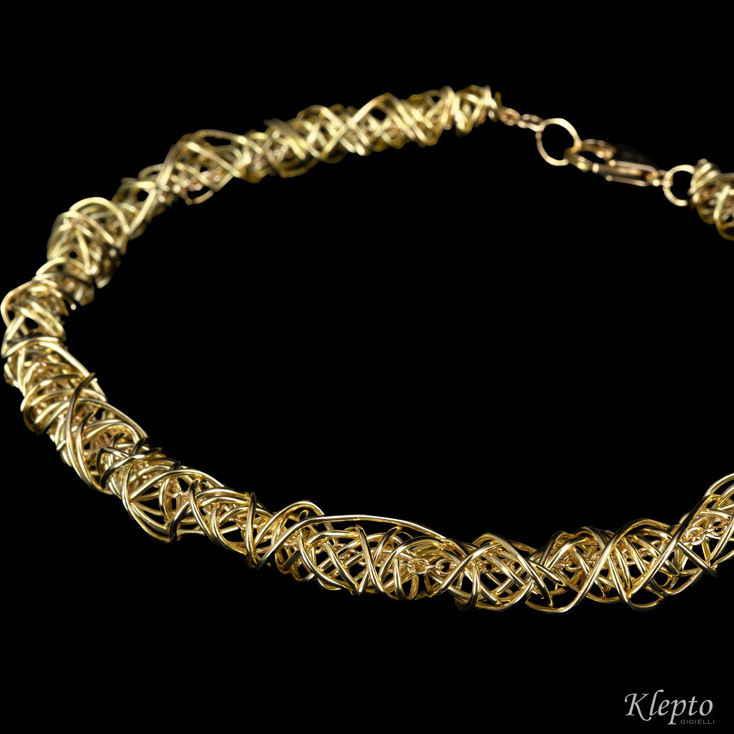 Bracciale in oro giallo a filo