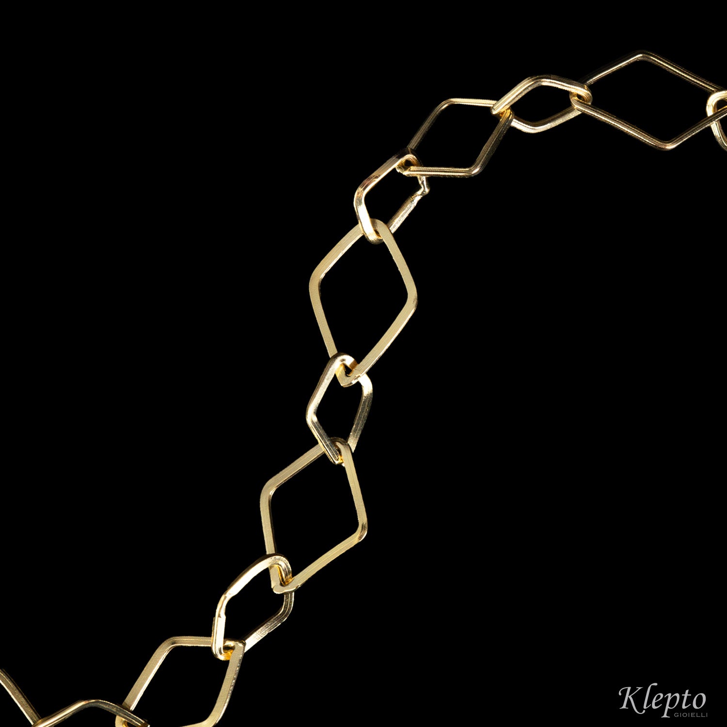Bracciale in oro giallo ad anelli romboidali