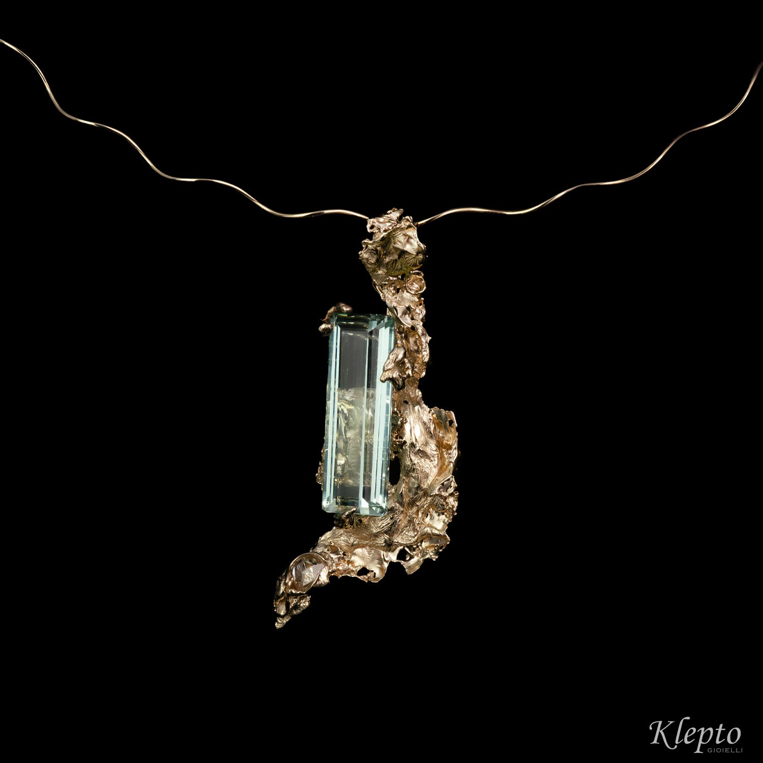 Collier in oro bianco naturale "Calipso" con Acquamarina e Diamante