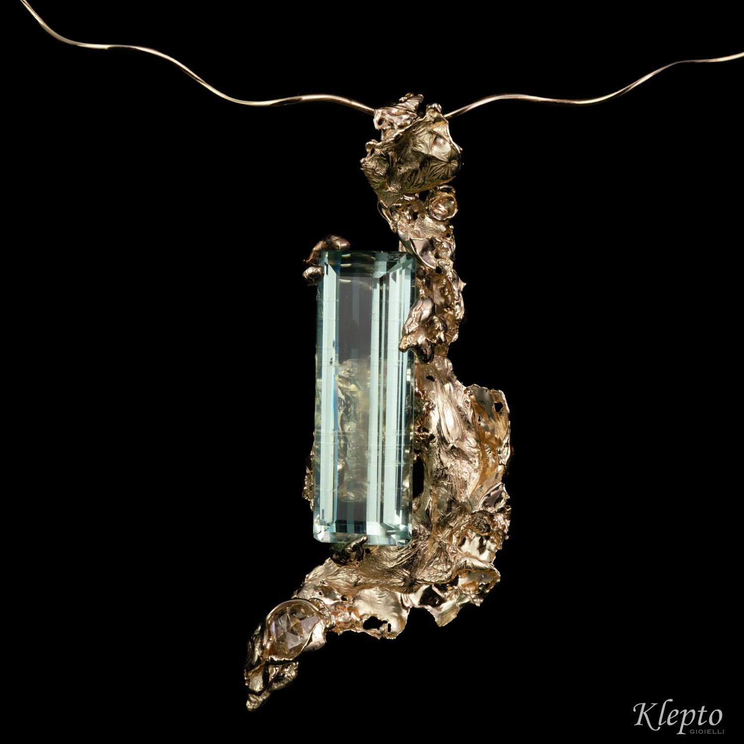 Collier in oro bianco naturale "Calipso" con Acquamarina e Diamante