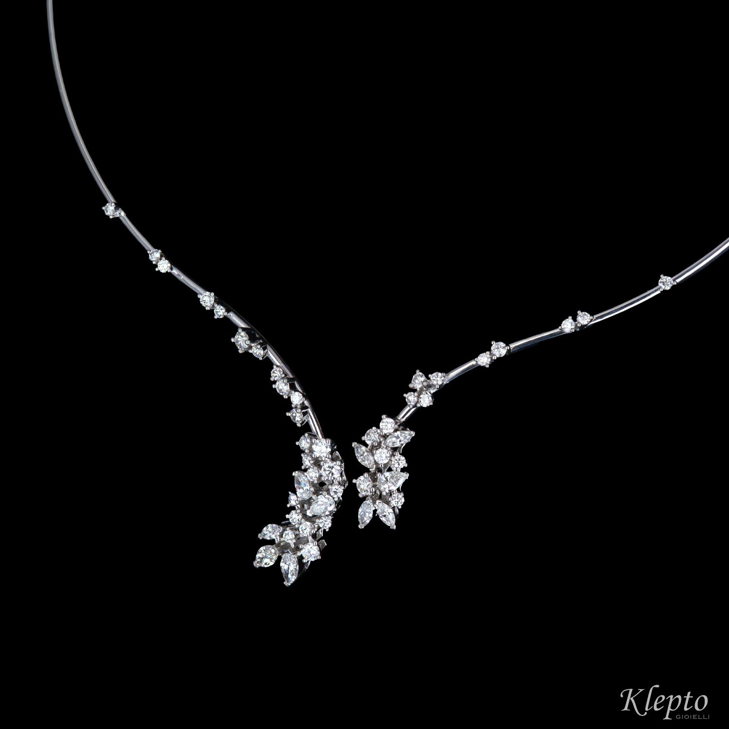 Collier in oro bianco armonico con Diamanti