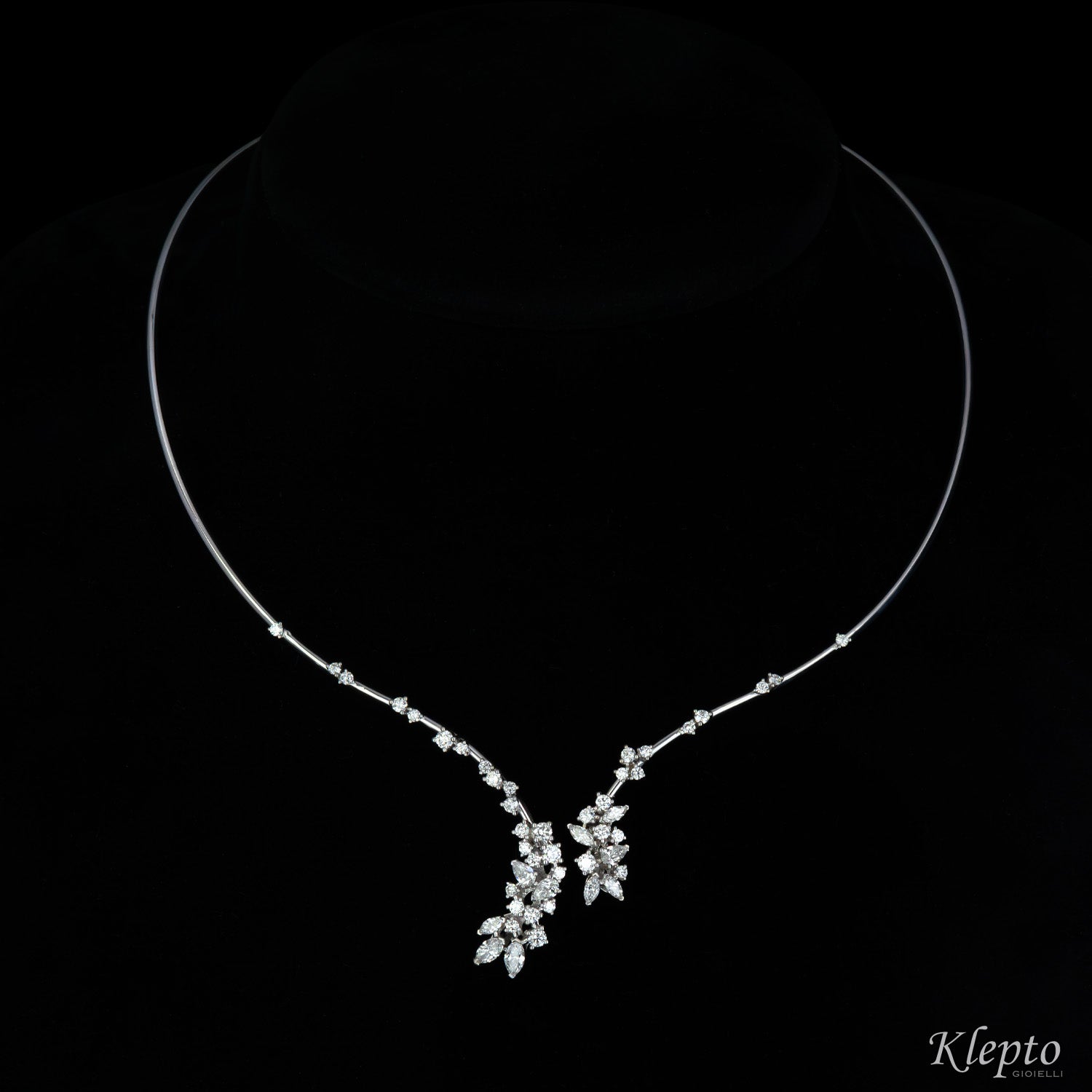Collier in oro bianco armonico con Diamanti