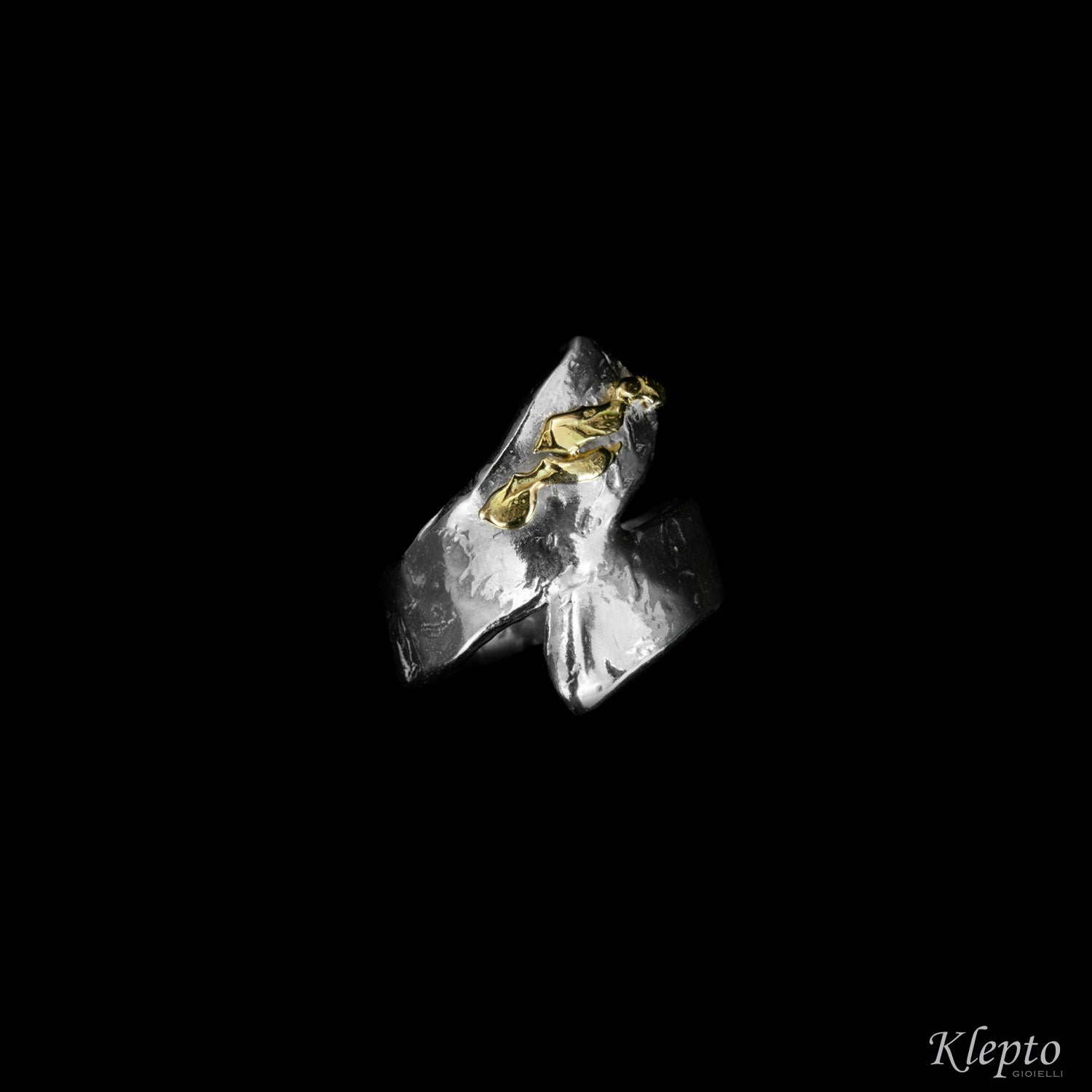 Anello in Argento Silnova® e oro giallo contrarié