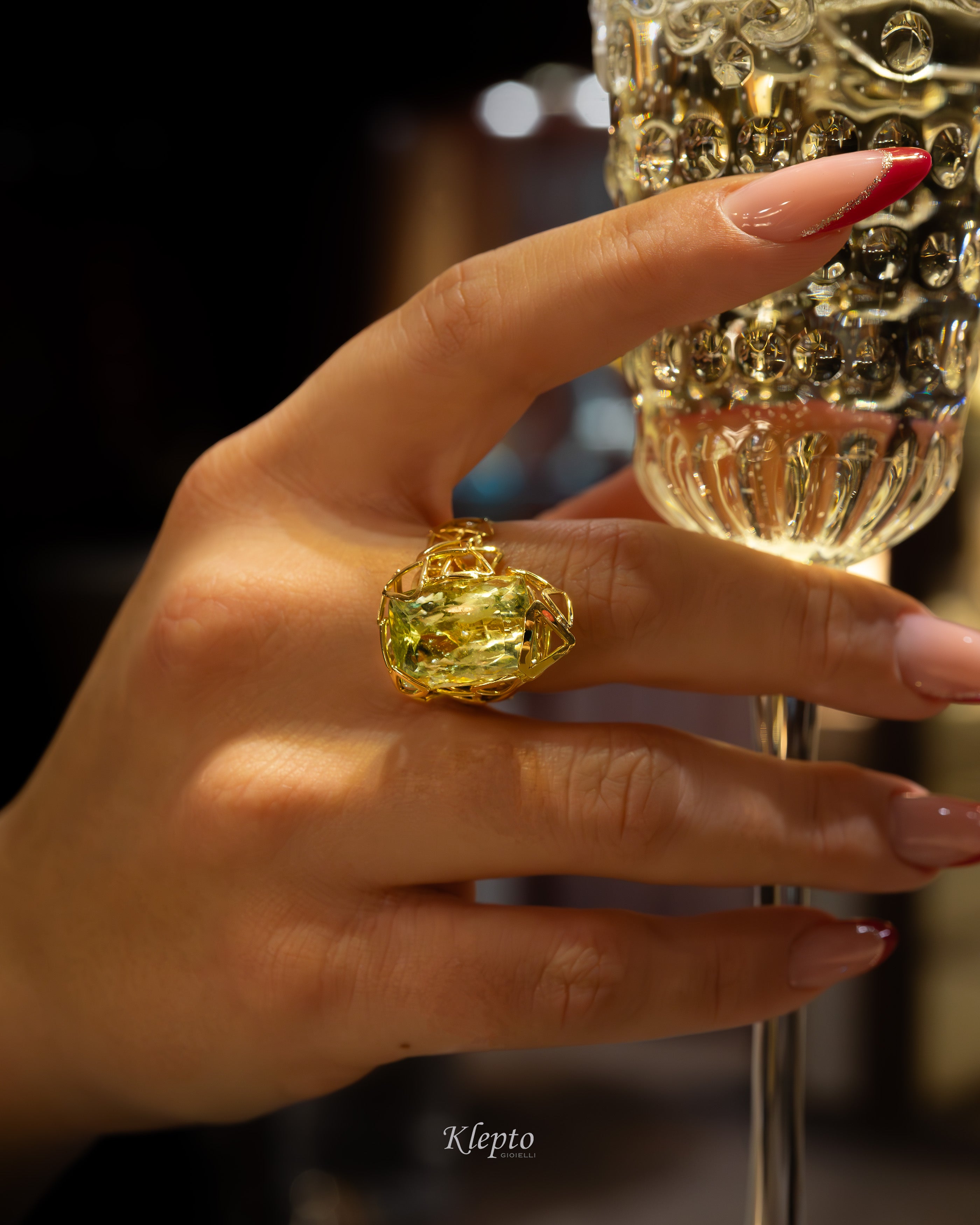 Anello in oro giallo con Eliodoro