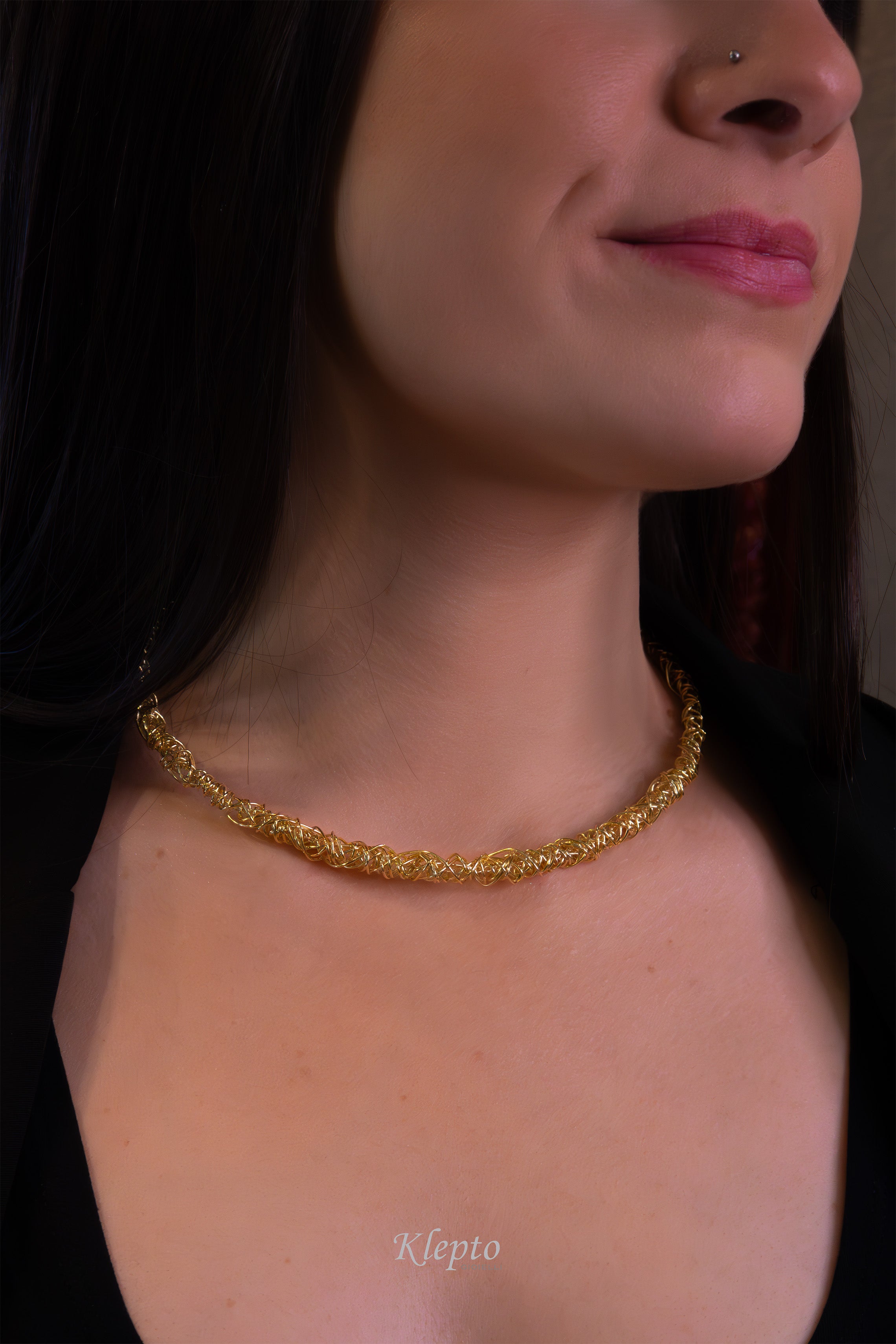 Collier in oro giallo a filo