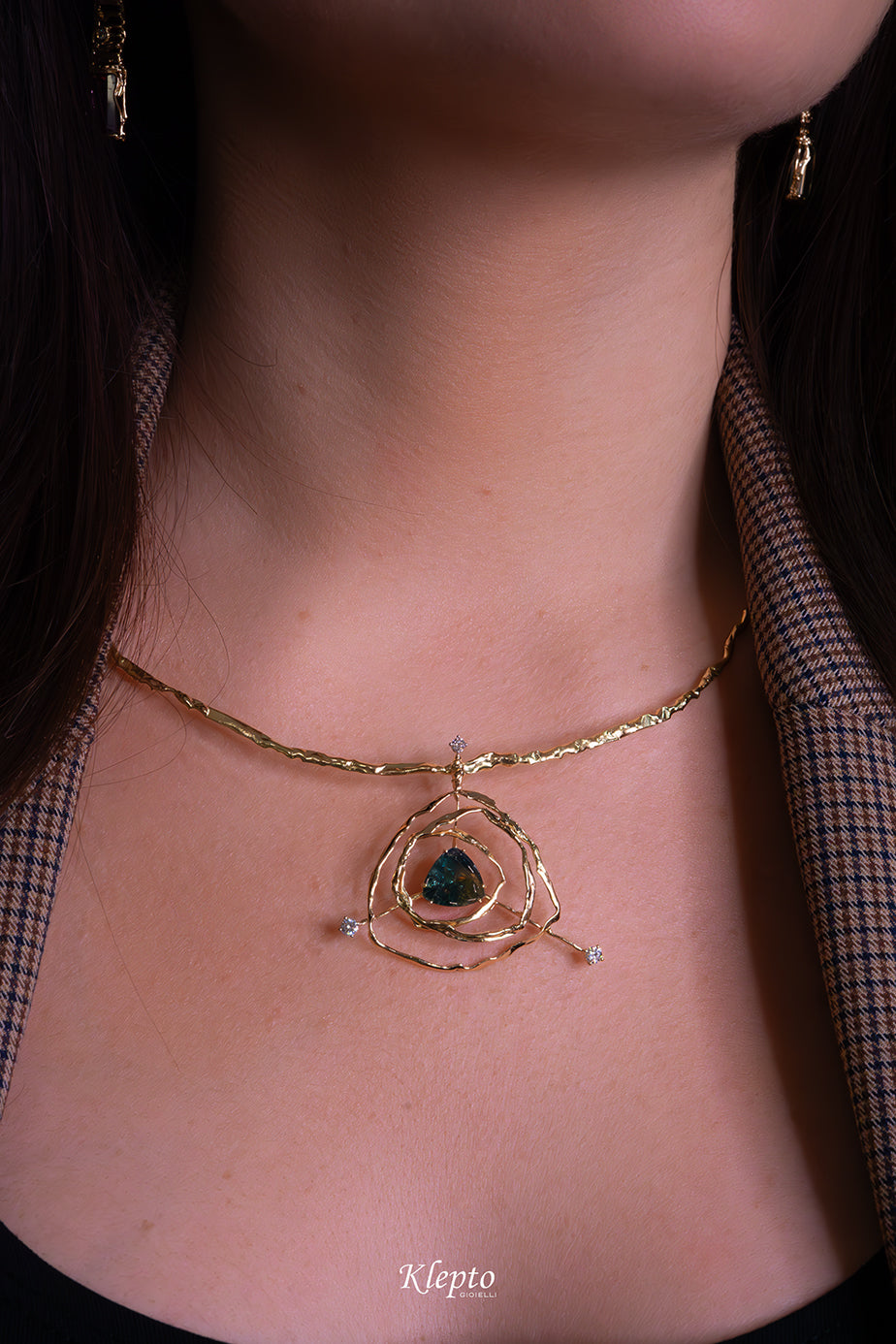 Collier in oro giallo "EroiKa" con Zaffiro bicolor e Diamanti