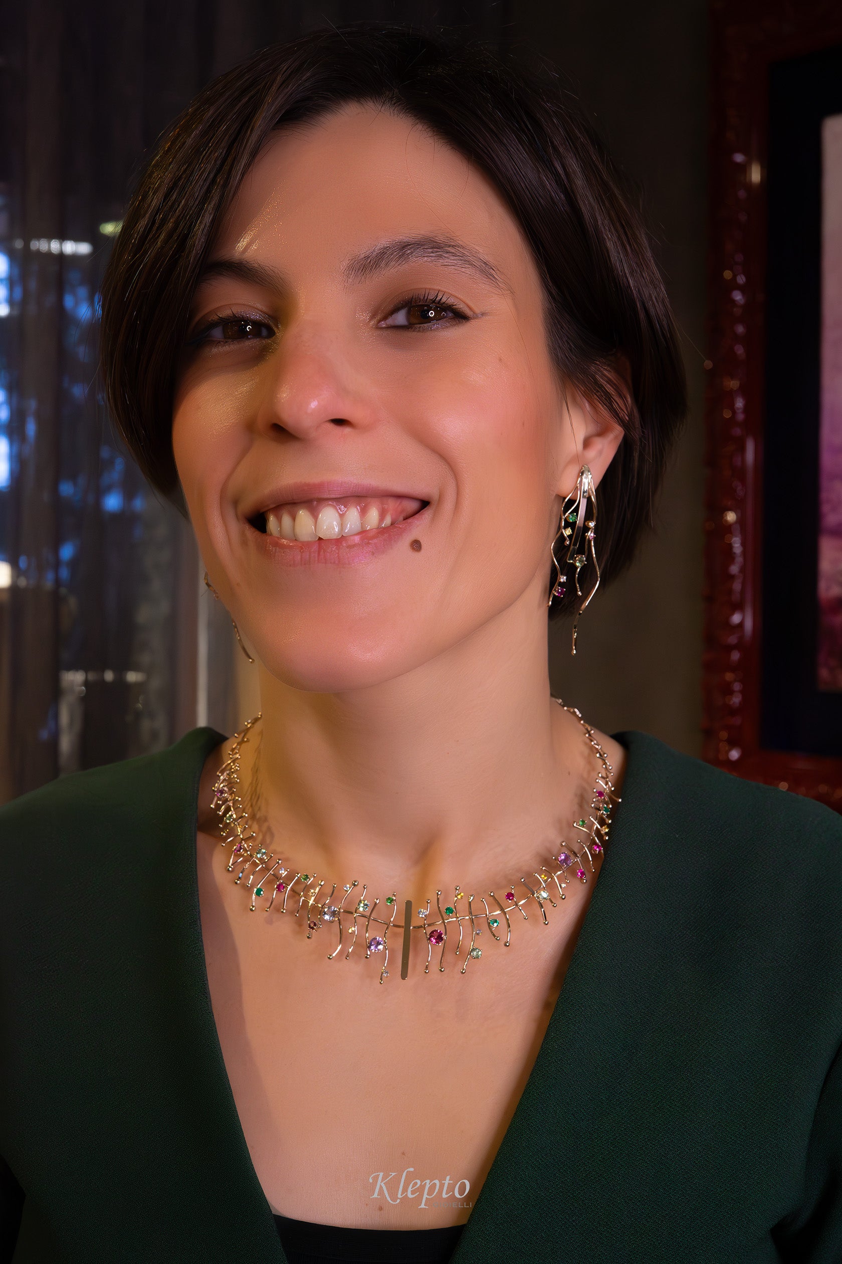 Collier in oro bianco naturale “Armonia” con pietre preziose