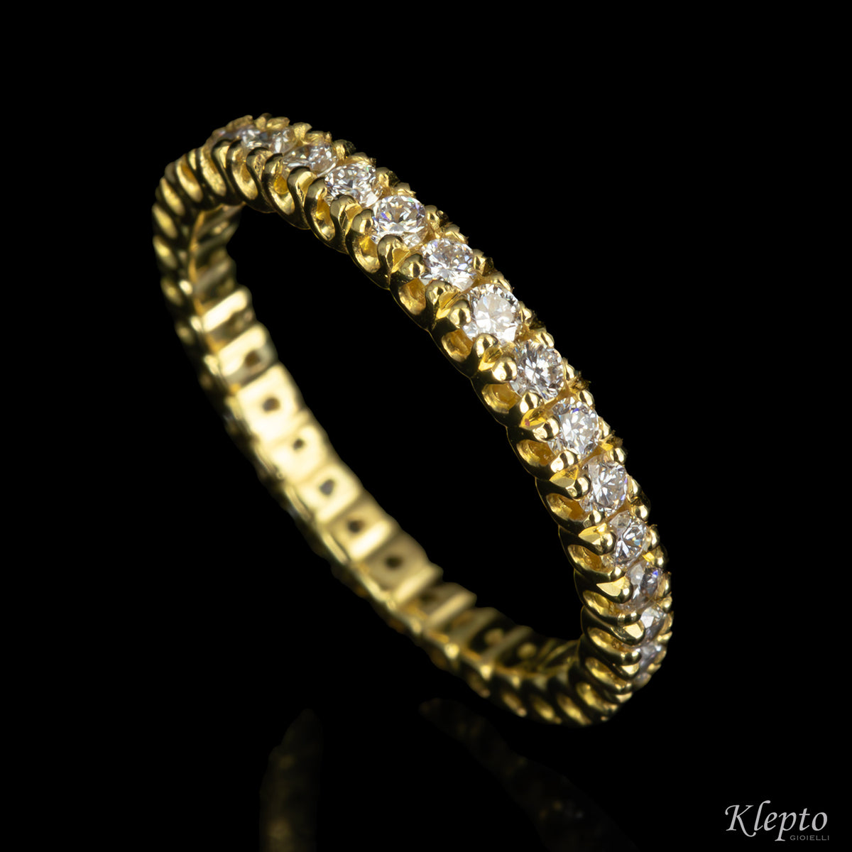 Infinity in oro giallo