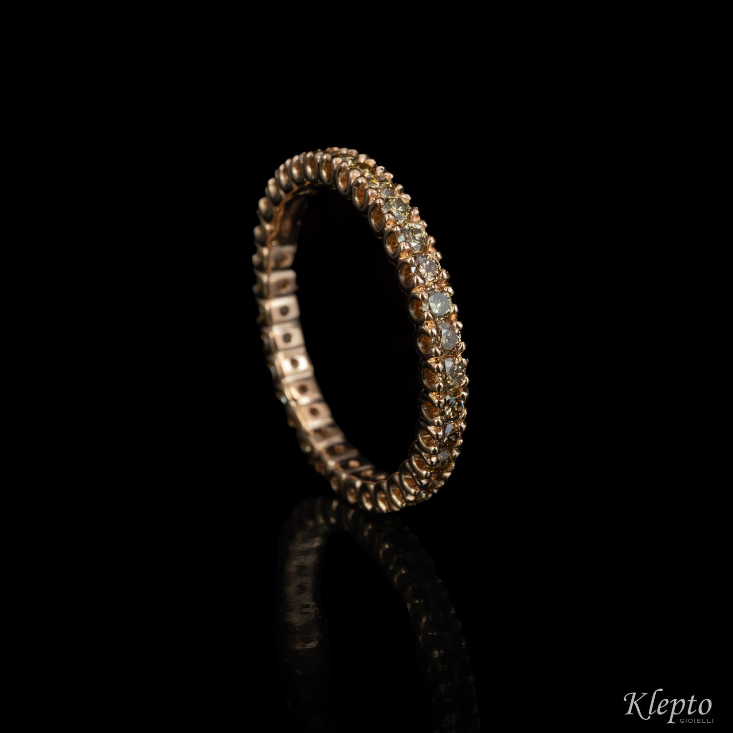 Infinity in oro rosa e Diamanti brown