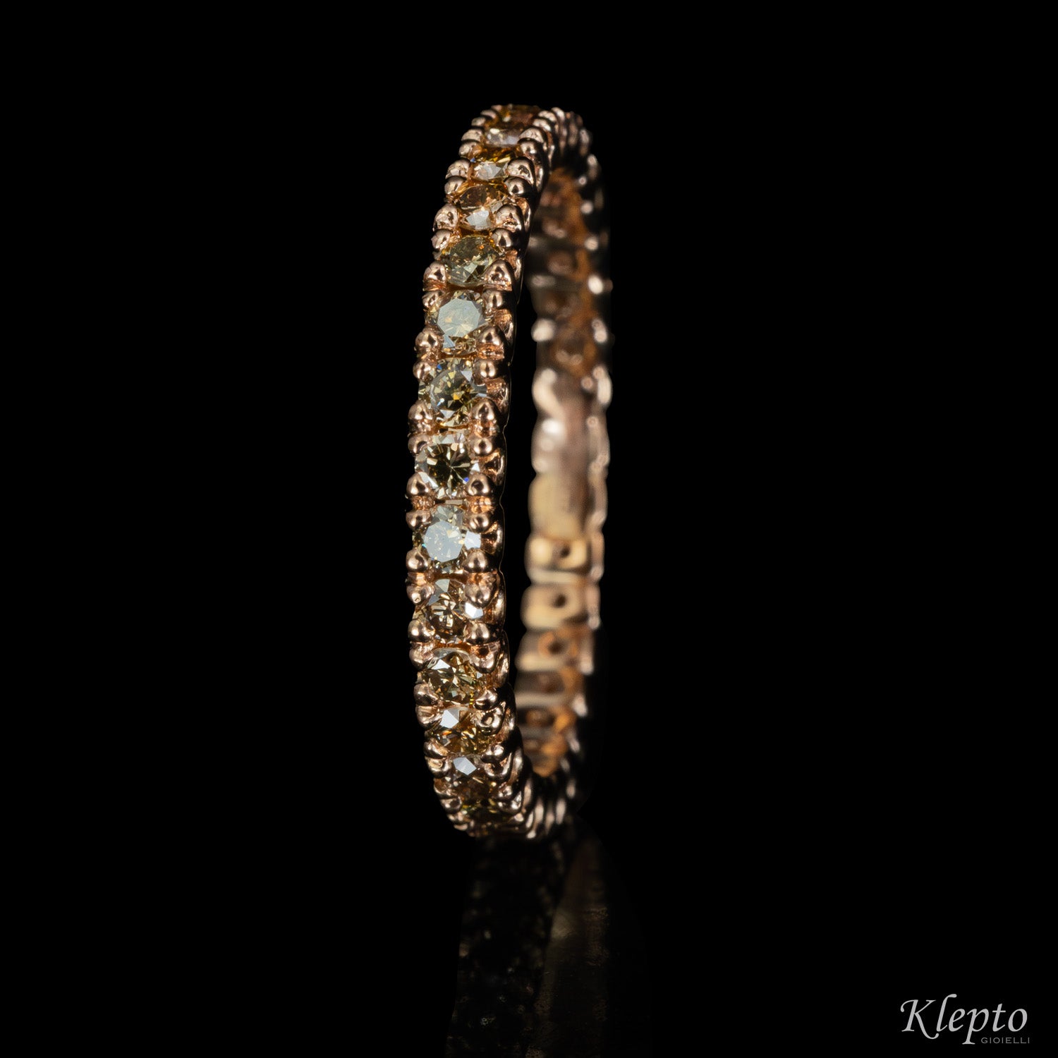 Infinity in oro rosa e Diamanti brown