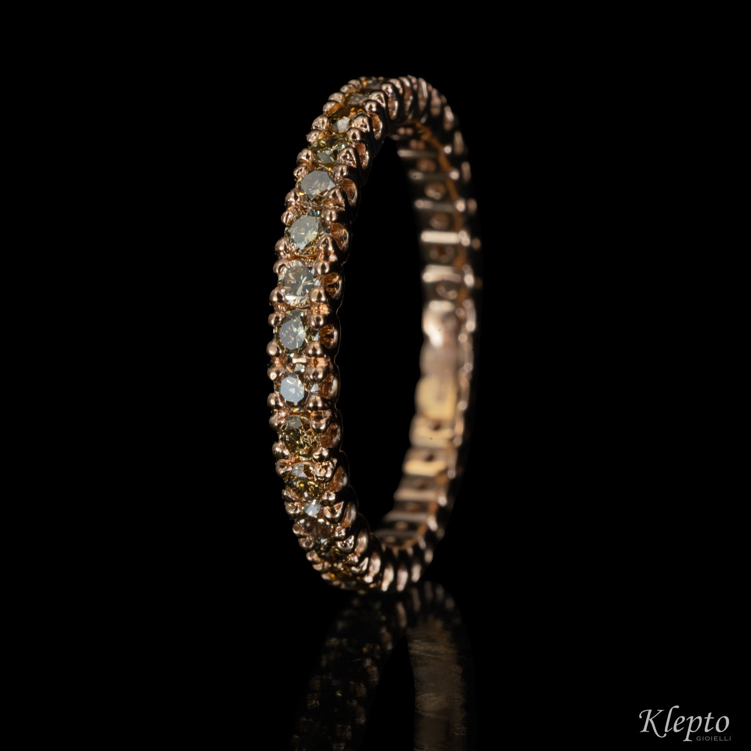 Infinity in oro rosa e Diamanti brown