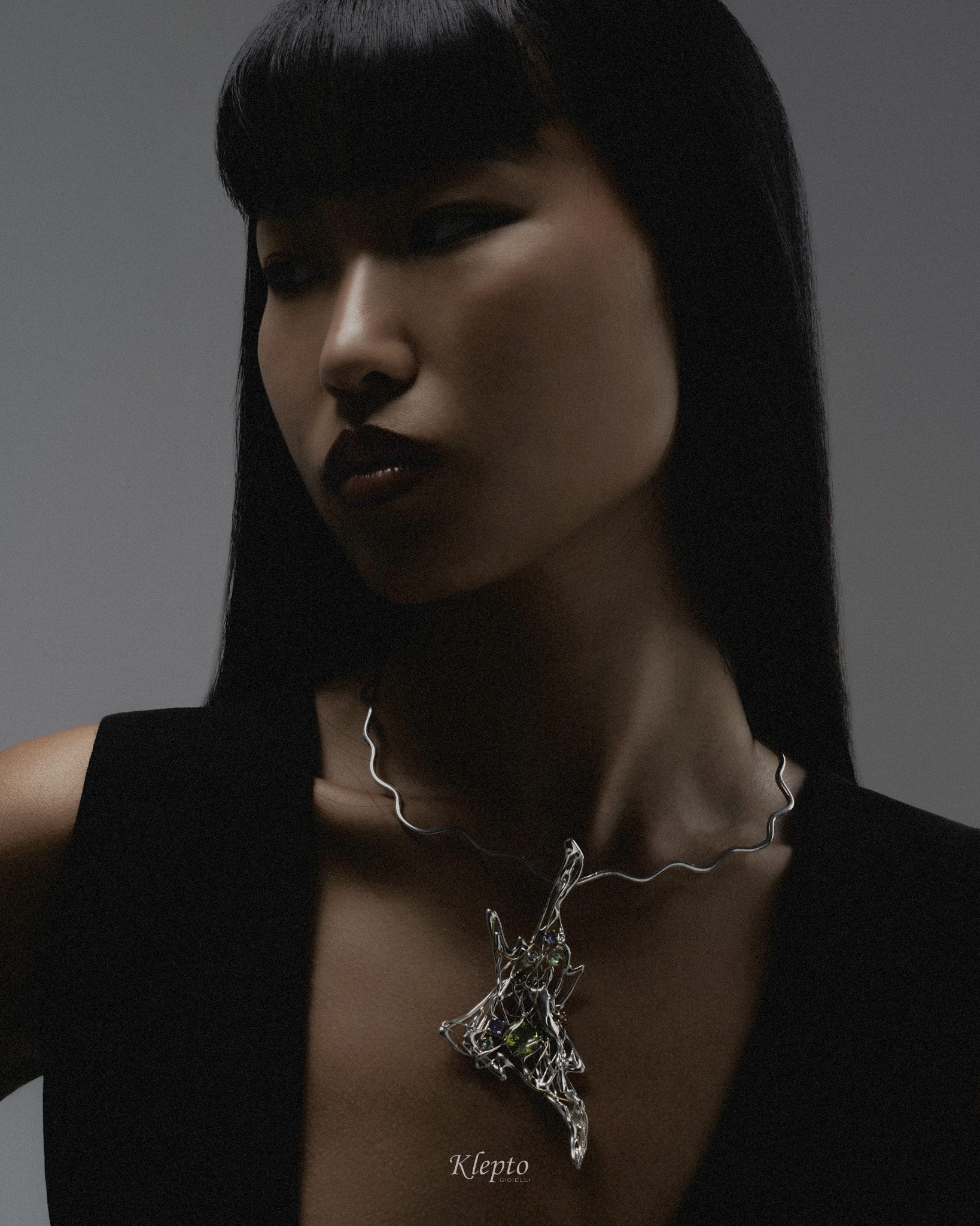 Collier in Argento Silnova® con pietre preziose e dettagli in oro giallo