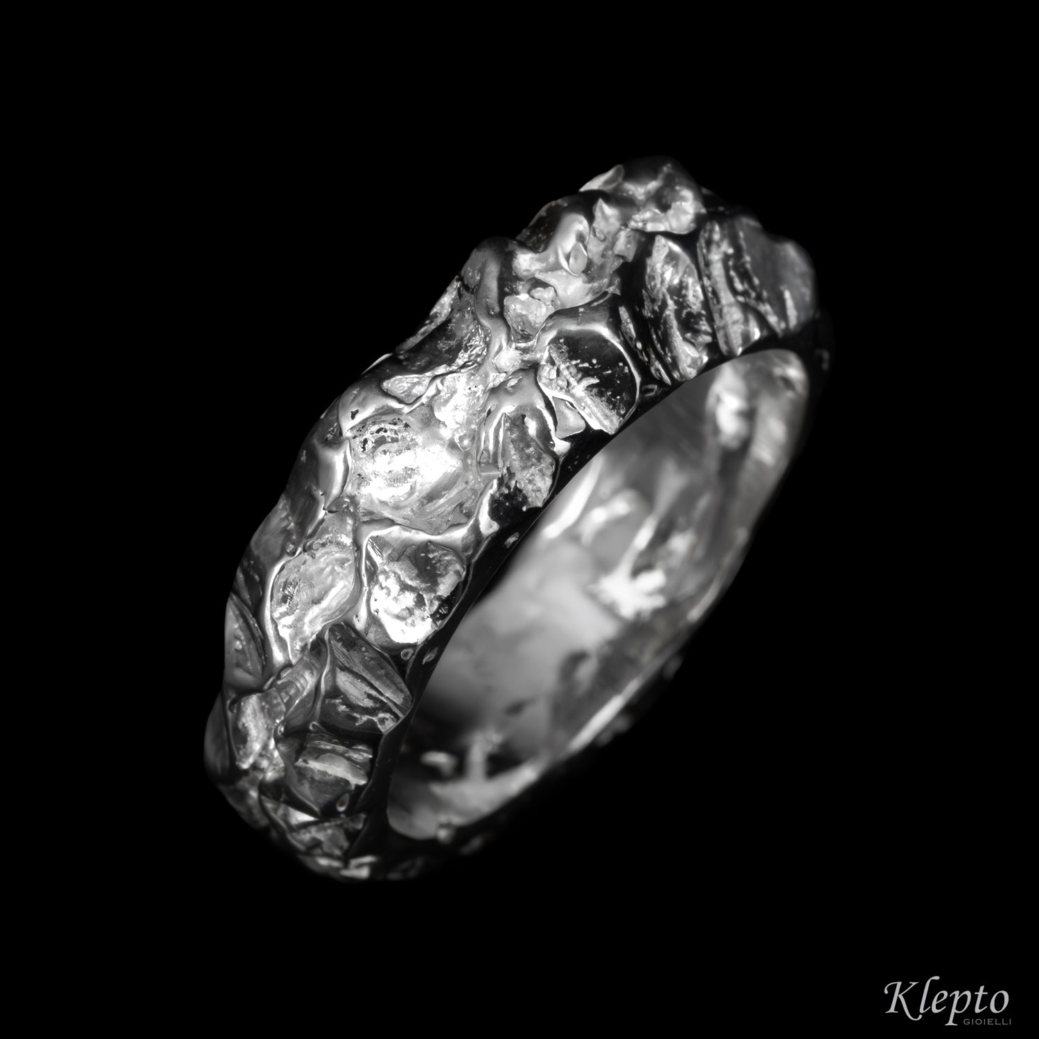 Anello in Argento Silnova® "Mad Max"