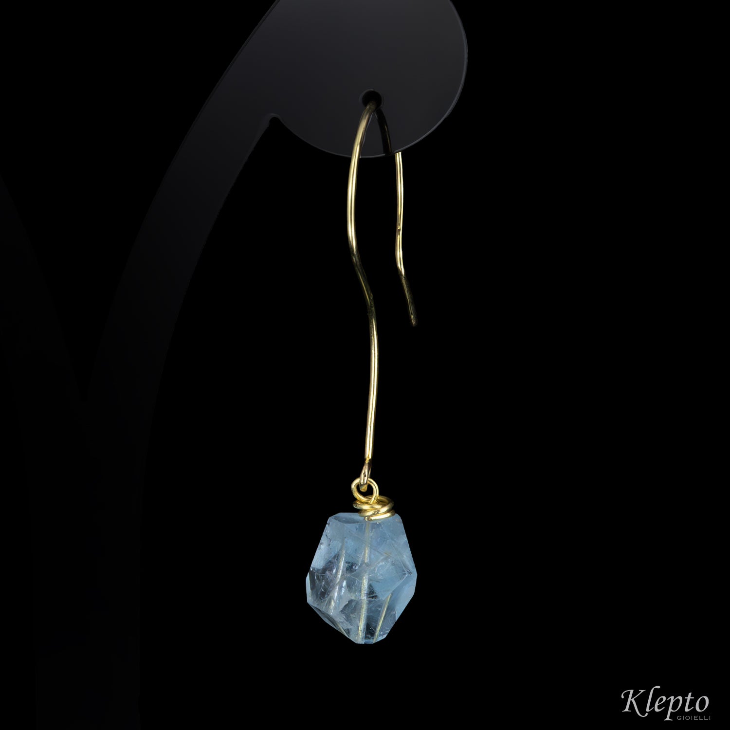 Orecchini in oro giallo con Acquamarine