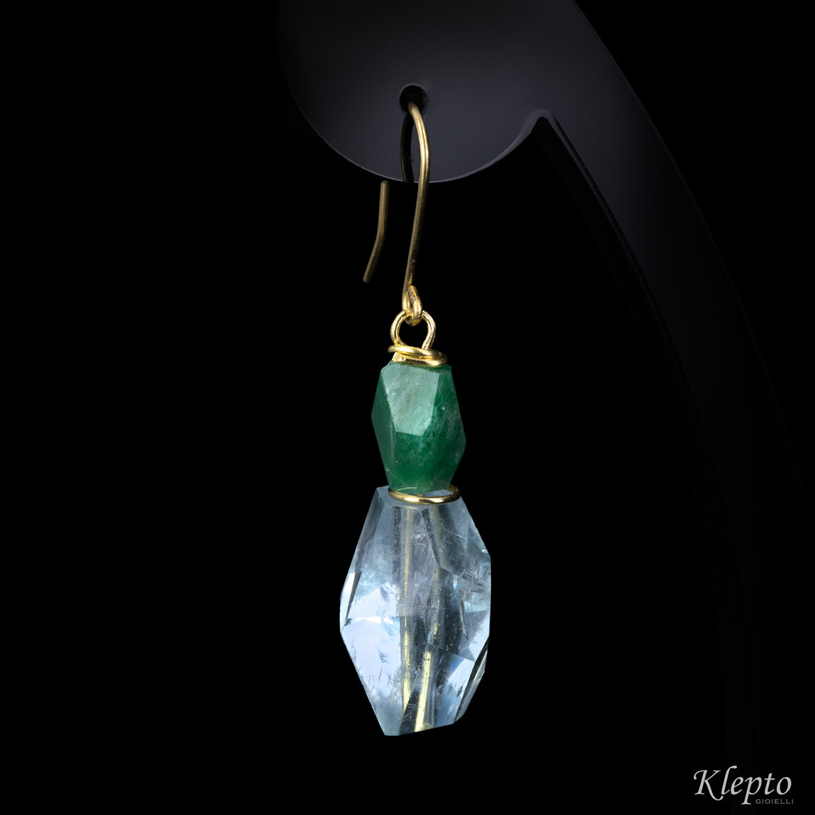 Orecchini in oro giallo con Acquamarine e Smeraldi