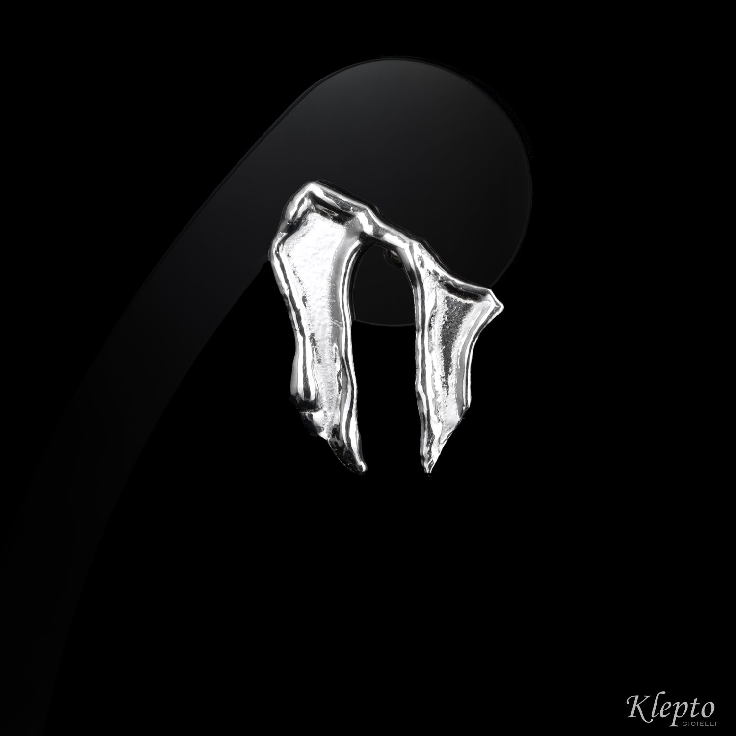 Orecchini in Argento Silnova® fusi a fiamma