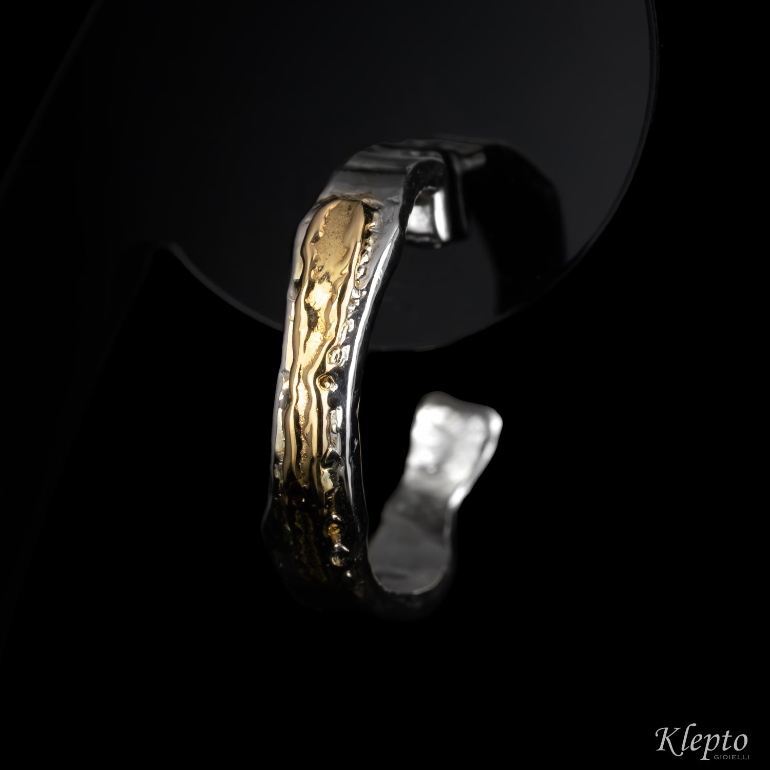 Orecchini in Argento Silnova® e dettagli in oro giallo