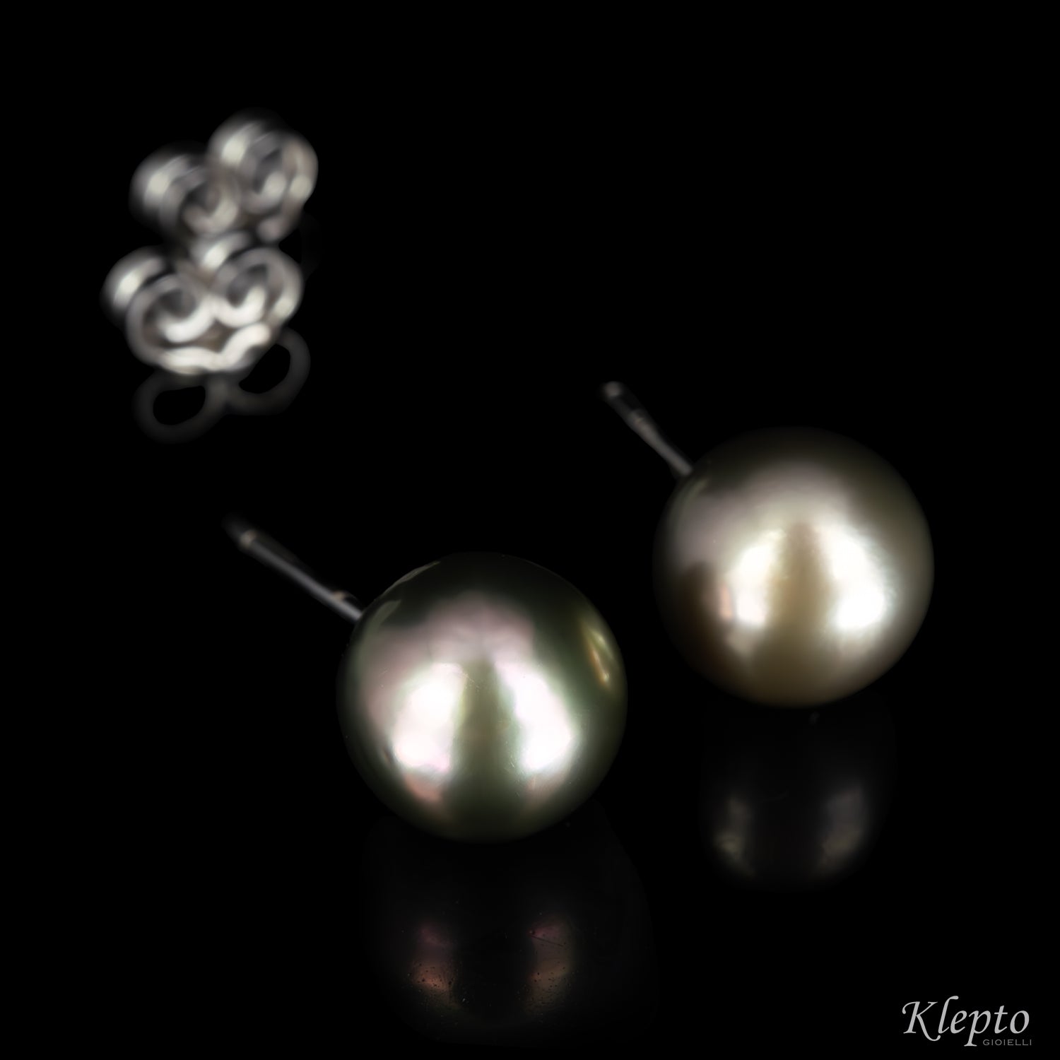 Orecchini in oro con Perle Giapponesi e Polinesiane