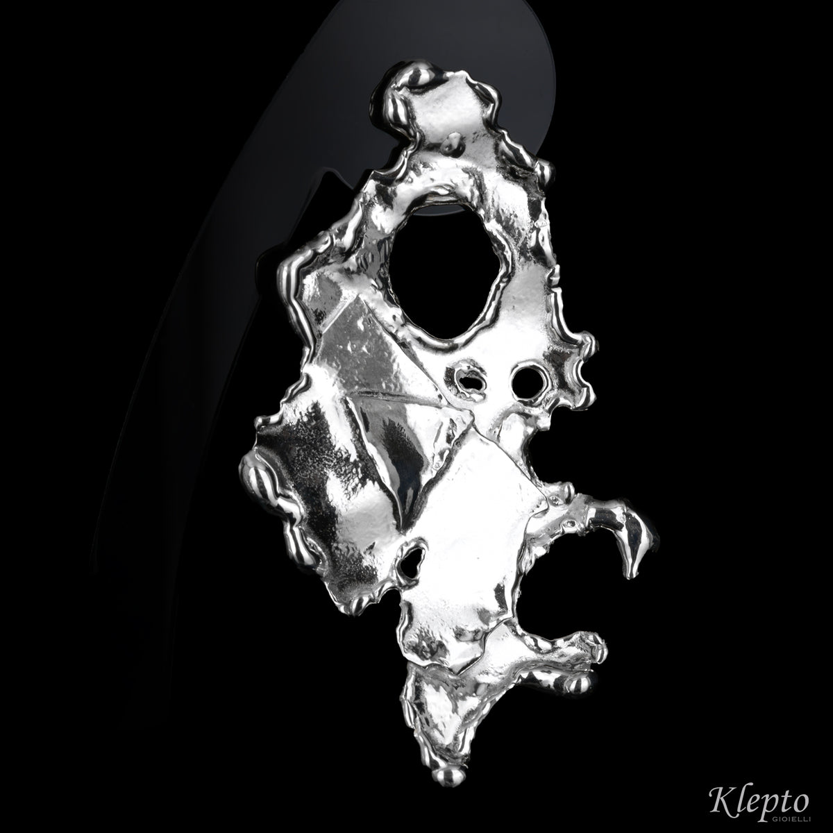 Orecchini in Argento Silnova® fusi a fiamma
