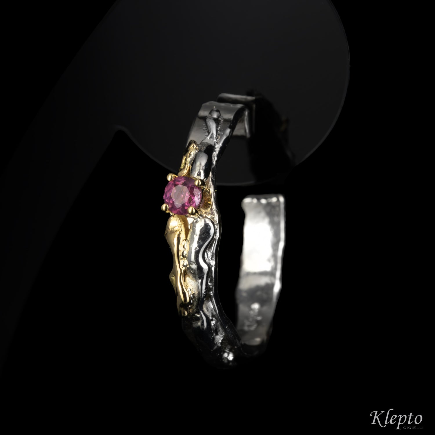 Orecchini in Argento Silnova® con Rodoliti e dettagli in oro giallo