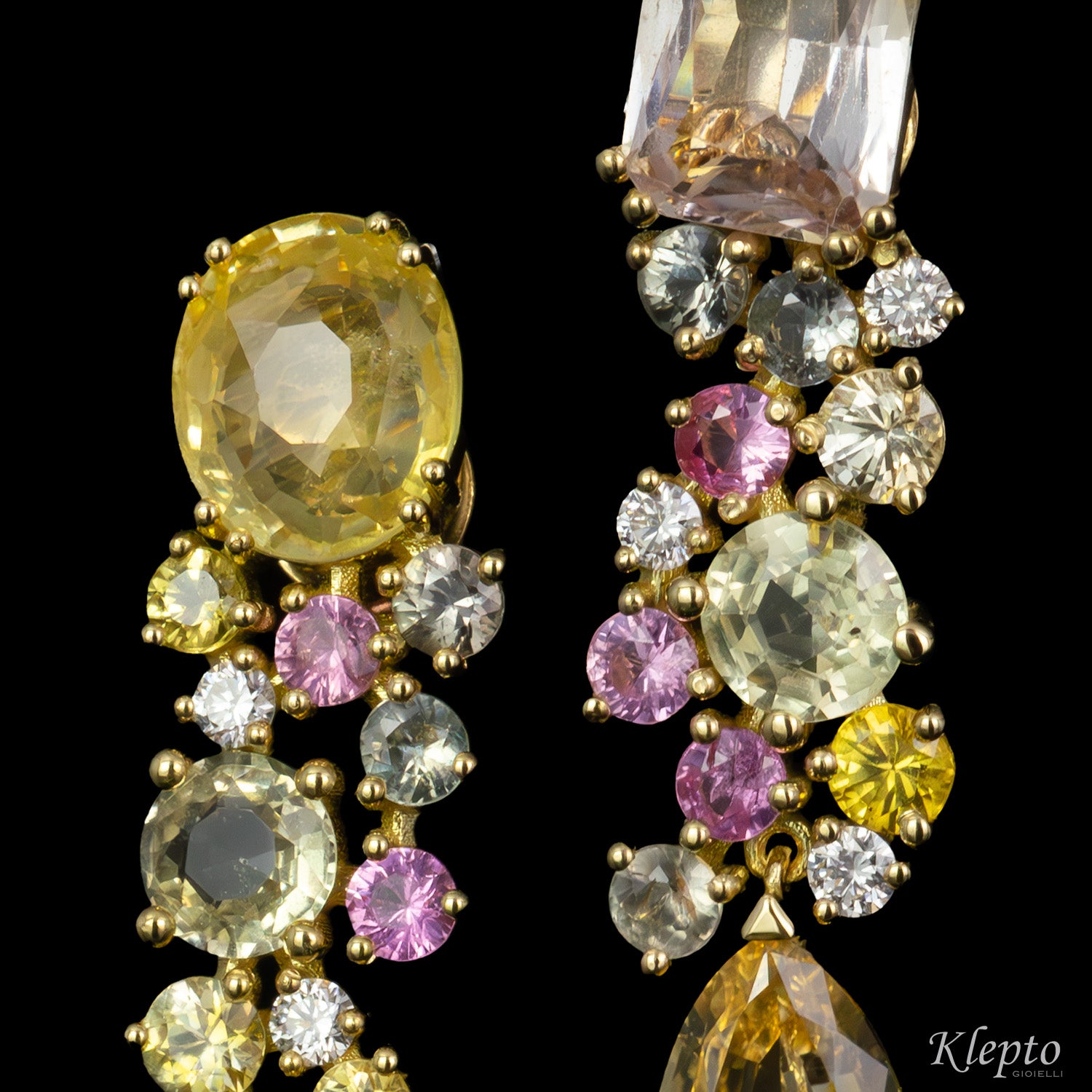 Orecchini in oro giallo con Zaffiri e Diamanti