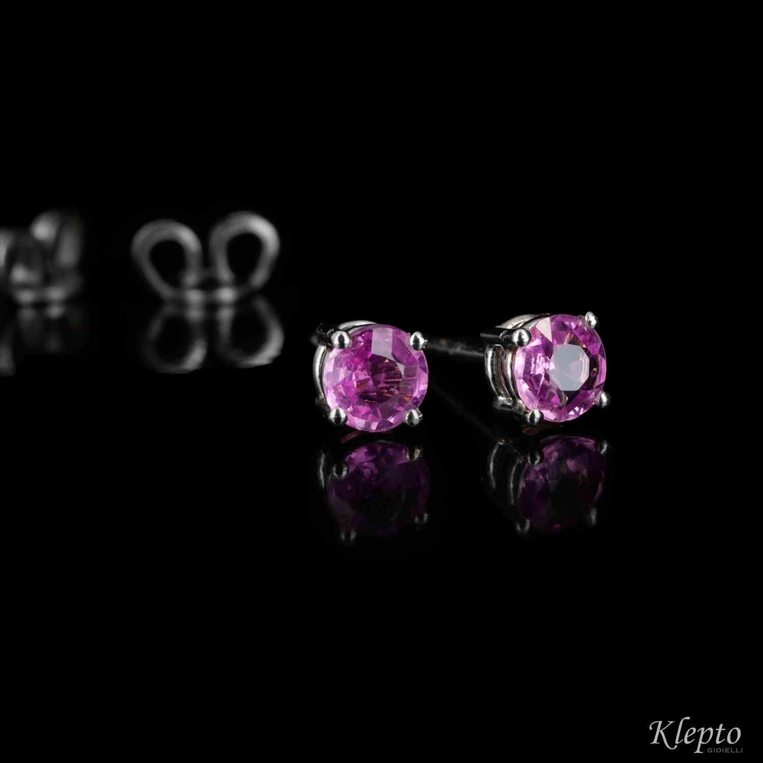 Orecchini in oro bianco con Zaffiri rosa
