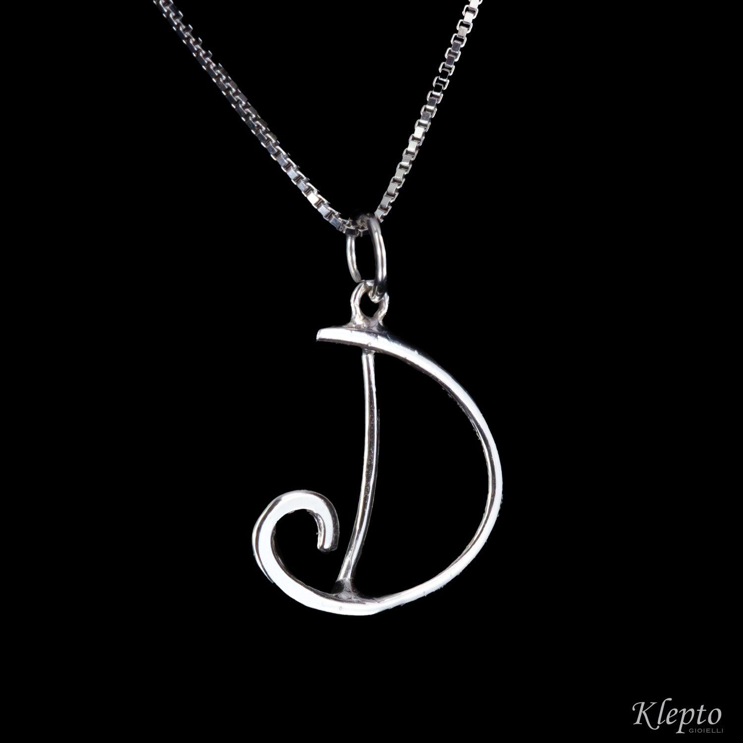 Pendente in oro Lettera