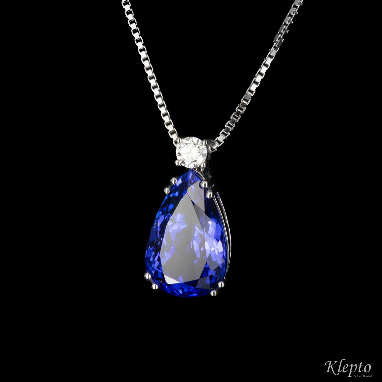 Pendente in oro bianco con Tanzanite e Diamante