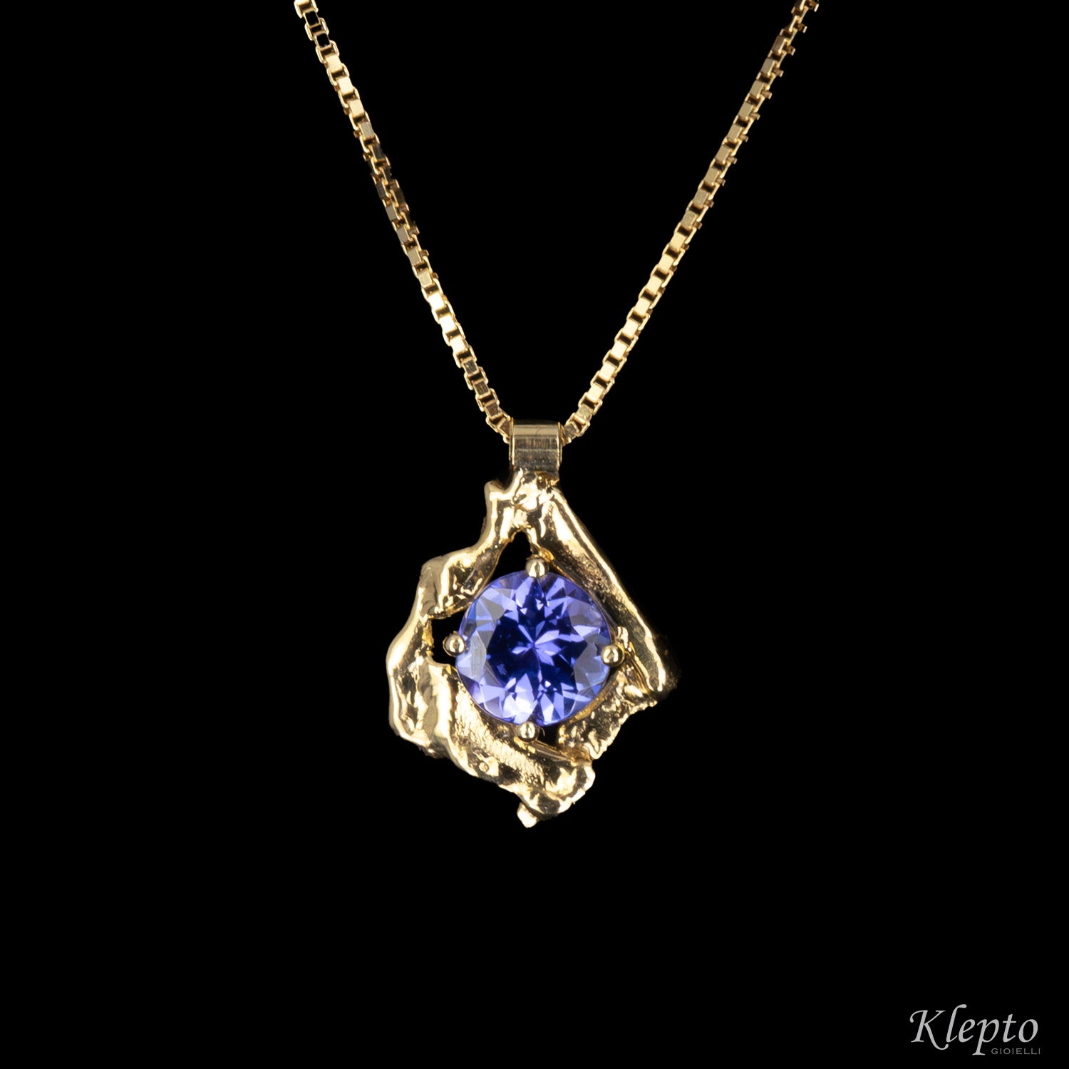 Pendente in oro giallo Pepita con Tanzanite
