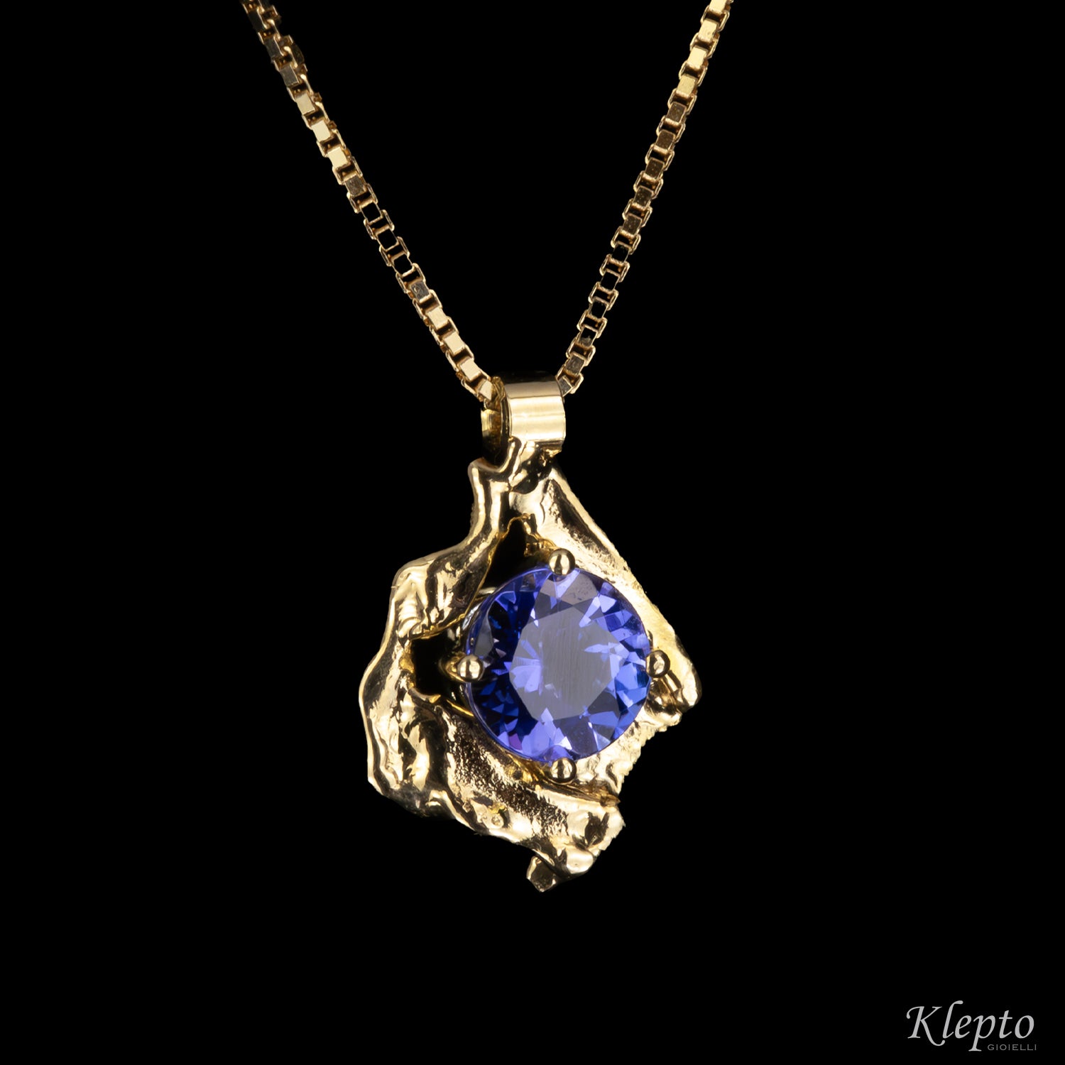 Pendente in oro giallo Pepita con Tanzanite