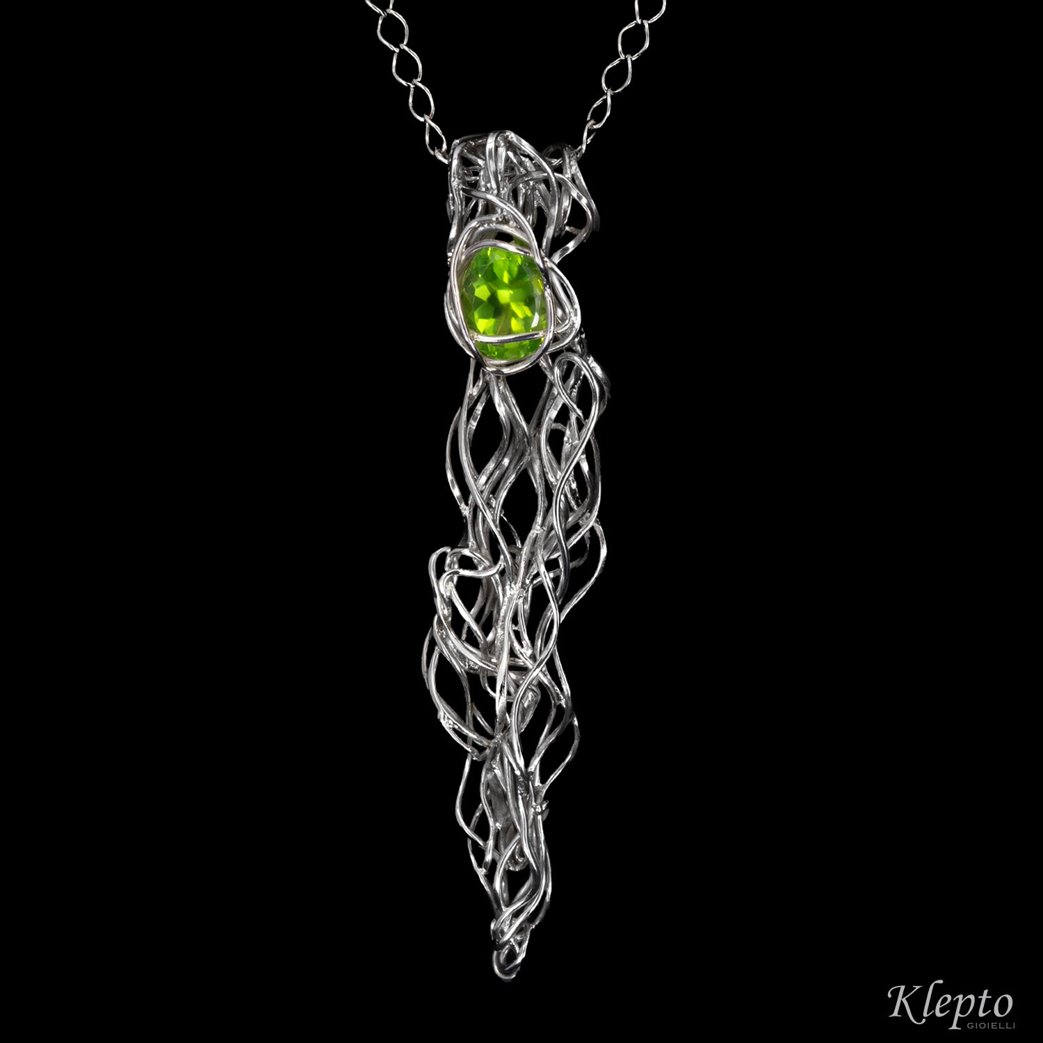 Pendente in Argento Silnova® con Peridoto