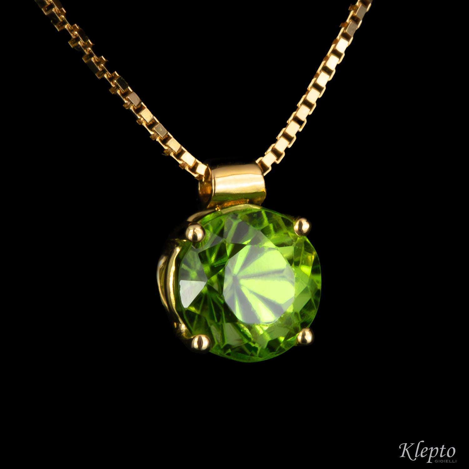 Pendente in oro giallo con Peridoto