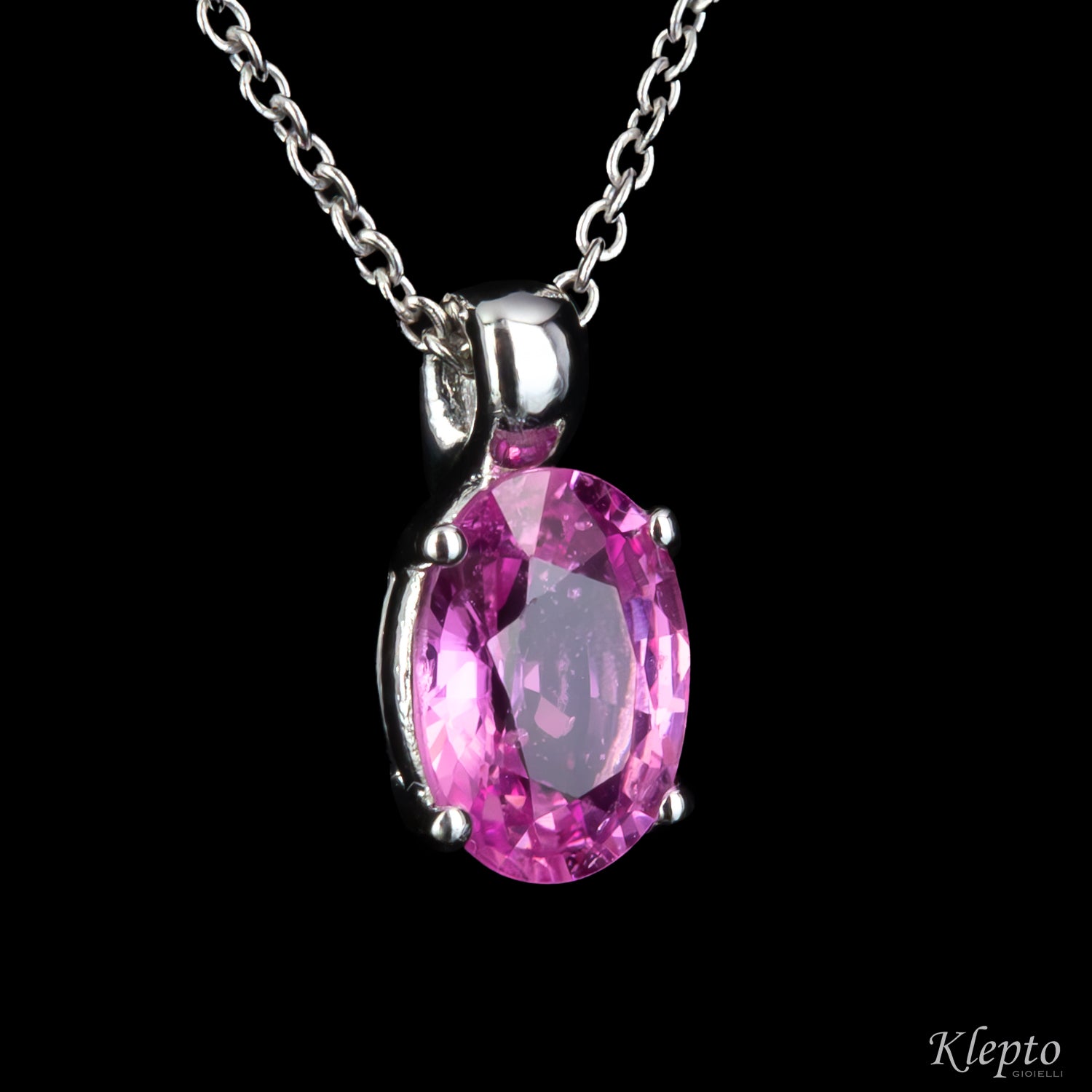 Pendente in oro bianco con Zaffiro rosa