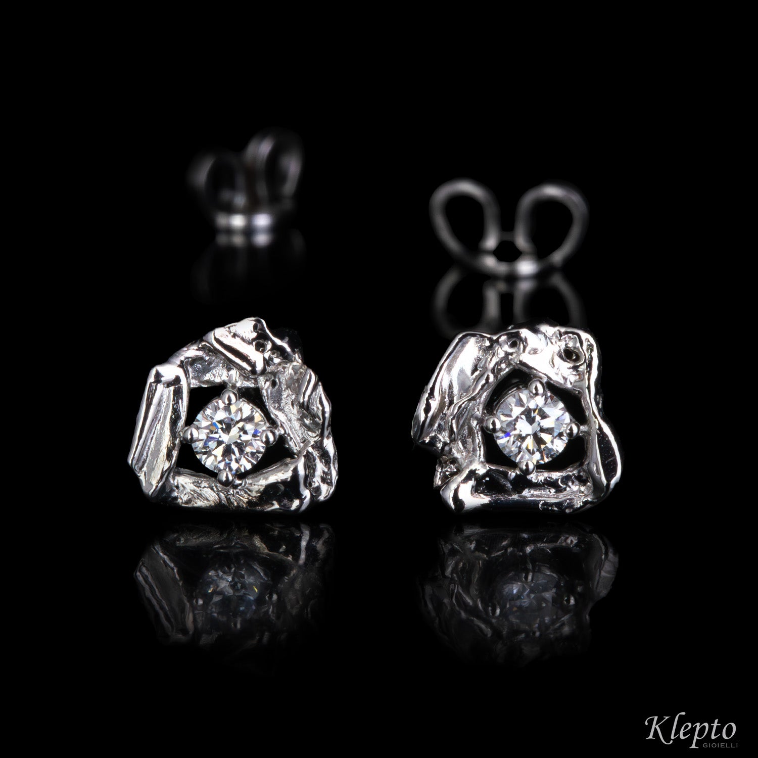 Orecchini in oro bianco con Diamanti "Pepita"
