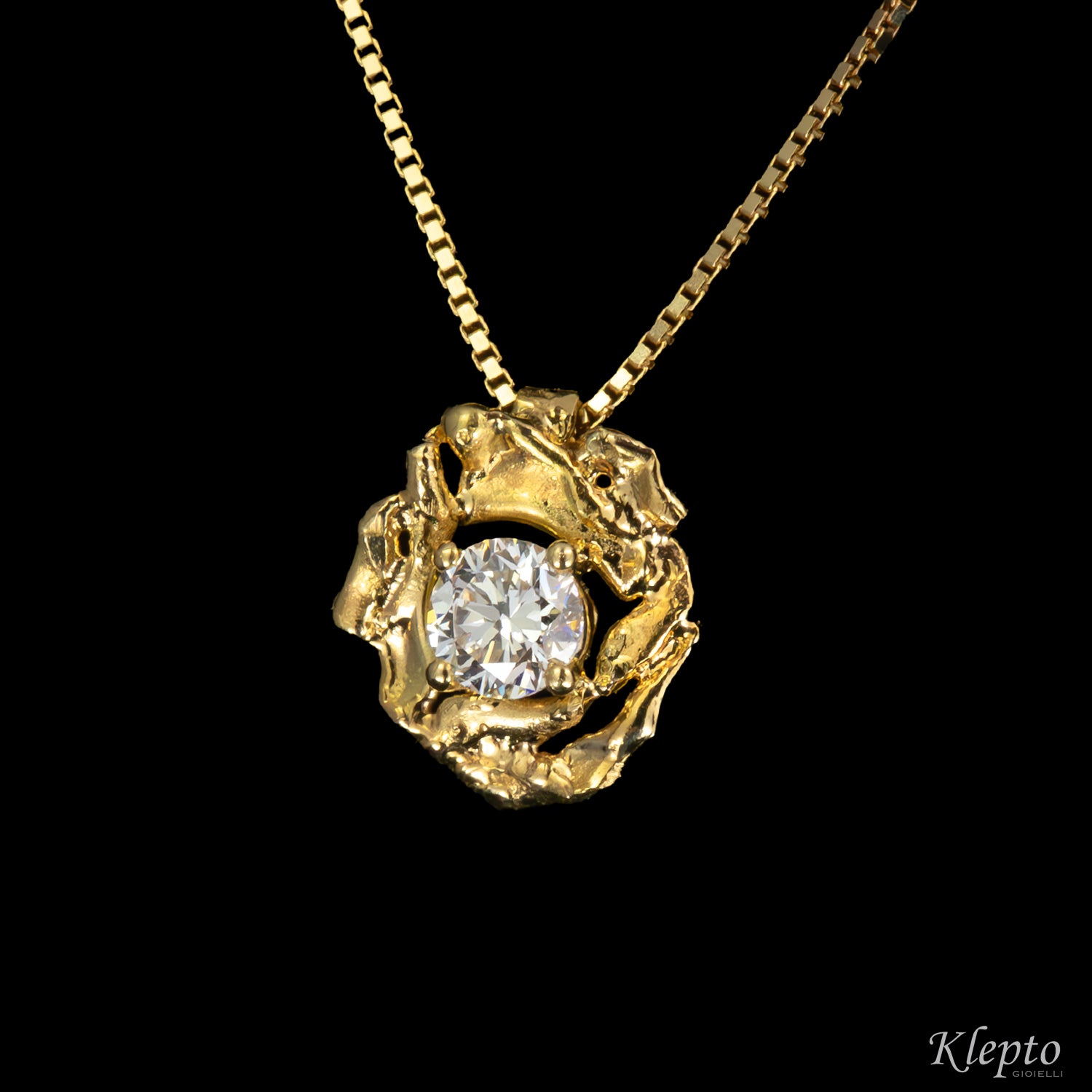 Pendente in oro giallo Pepita con Diamante