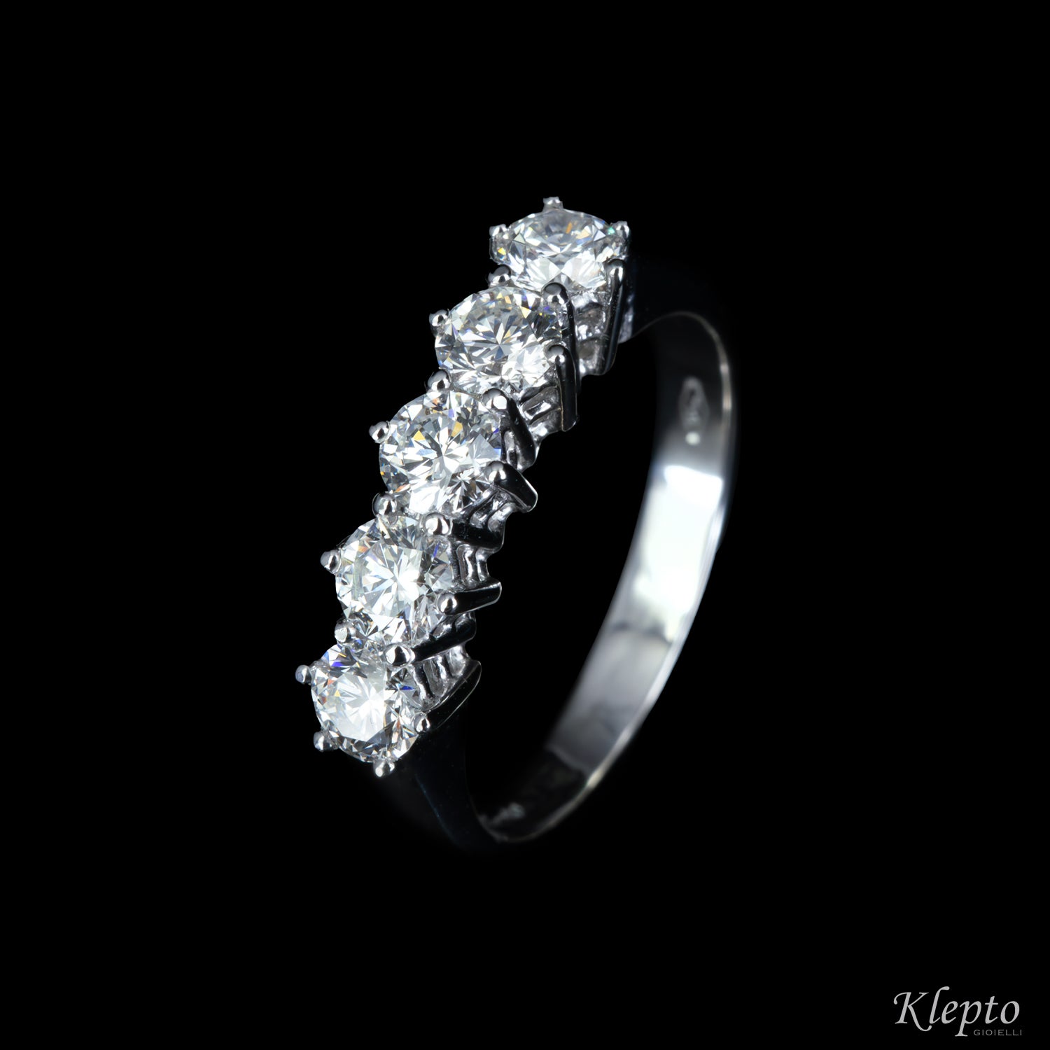Anello classico Riviera in oro bianco e Diamanti