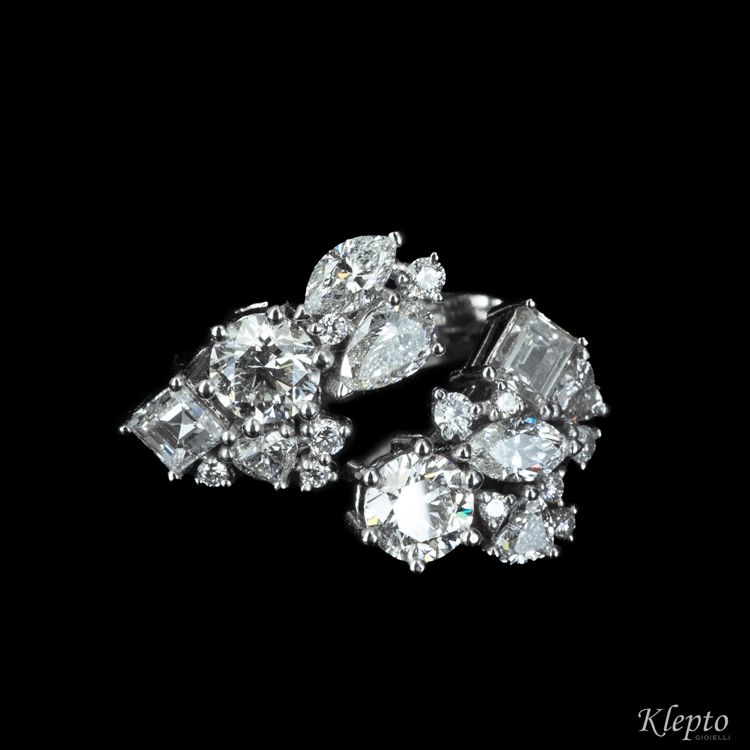 Anello classico by Klepto contrariè in oro bianco e Diamanti